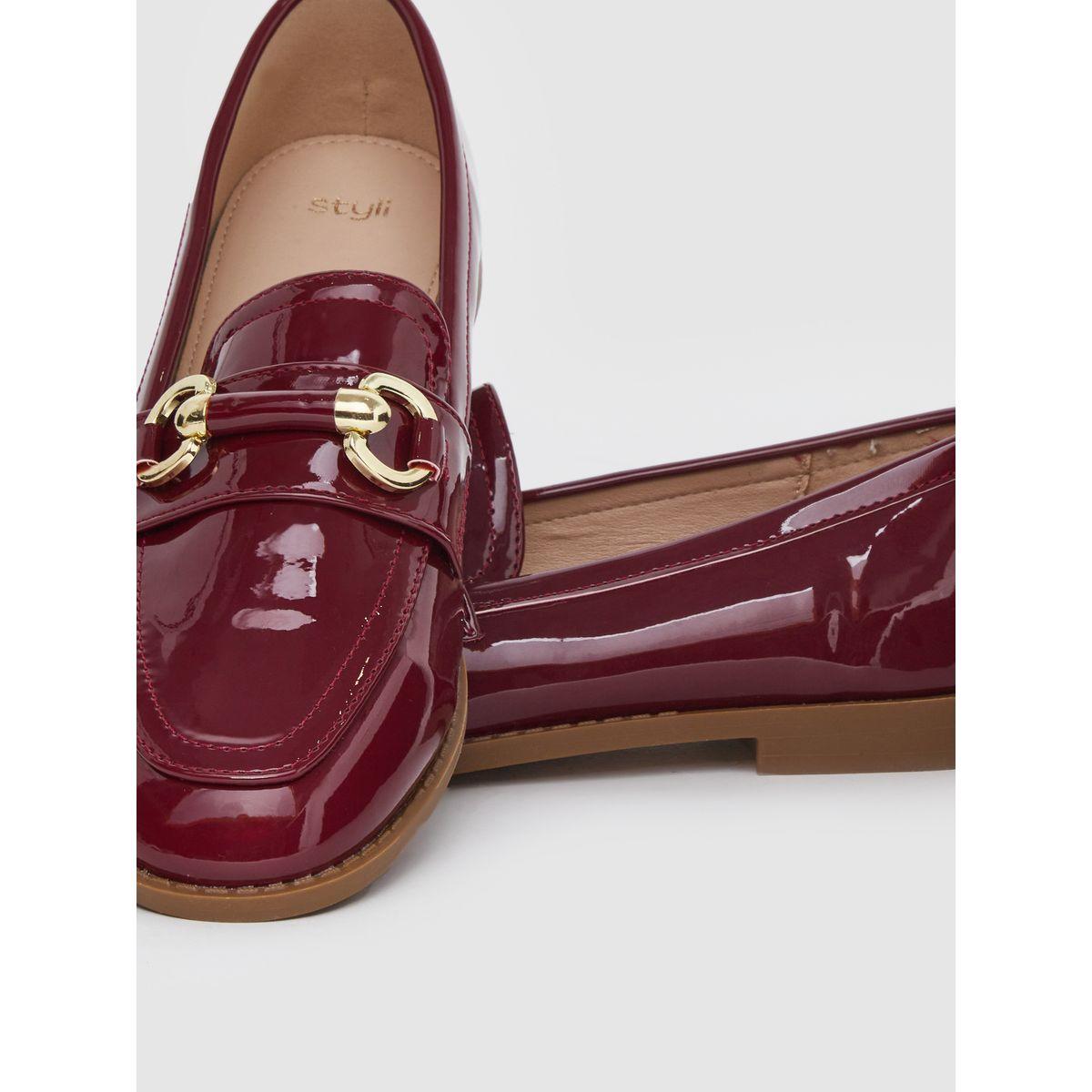 حذاء لوفرز بملمس جلد صناعي-women-shoes-flats-loafers-image-3