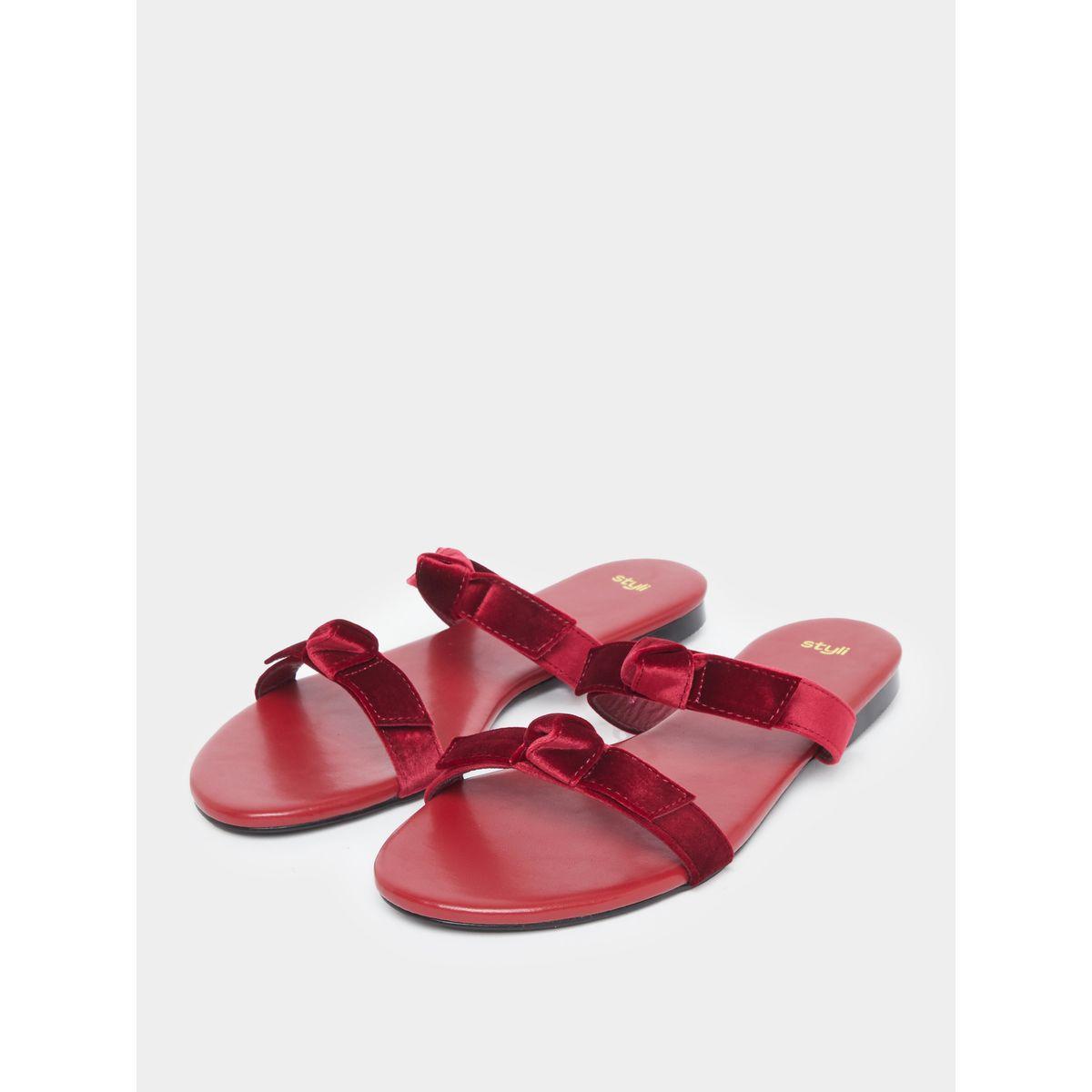 صندل فلات بتفاصيل فيونكة-women-shoes-sandals-flats-image-2