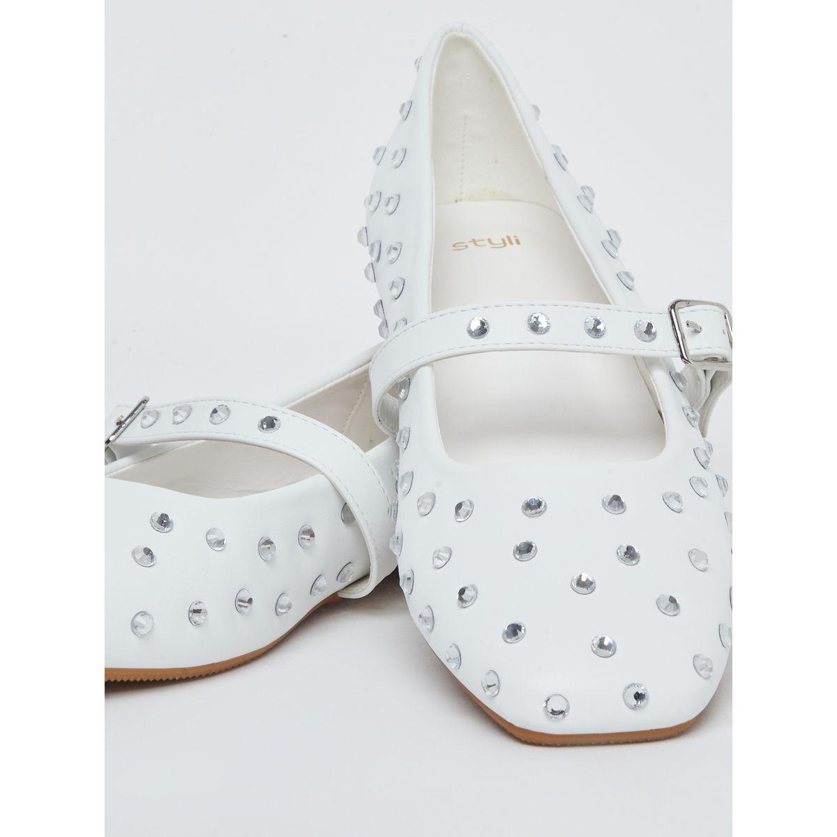 Styli White Embellished Buckle Ballerina Shoes-women-shoes-ballerinas-image-3
