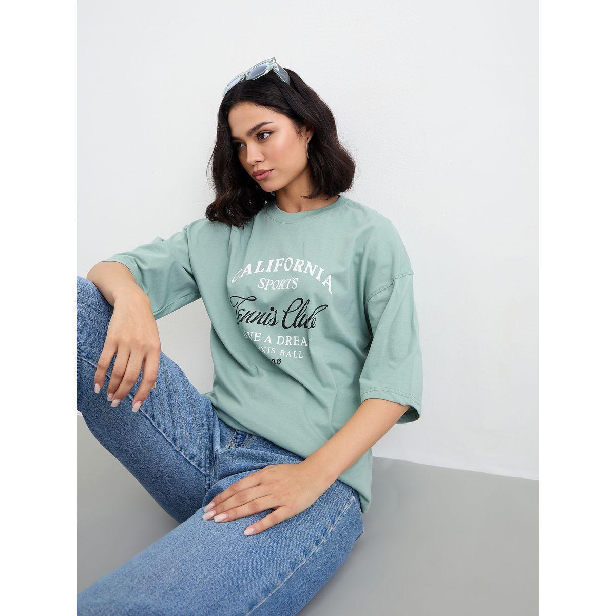 Styli Women Green Slogan Print Dropped Shoulder Oversized T-Shirt-women-clothing-tshirts-image-5