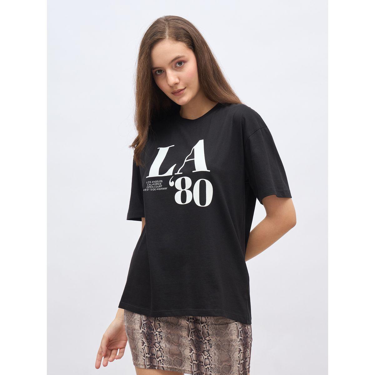 تيشيرت فضفاض طويل بطبعة جرافيك-women-clothing-tshirts-image-2