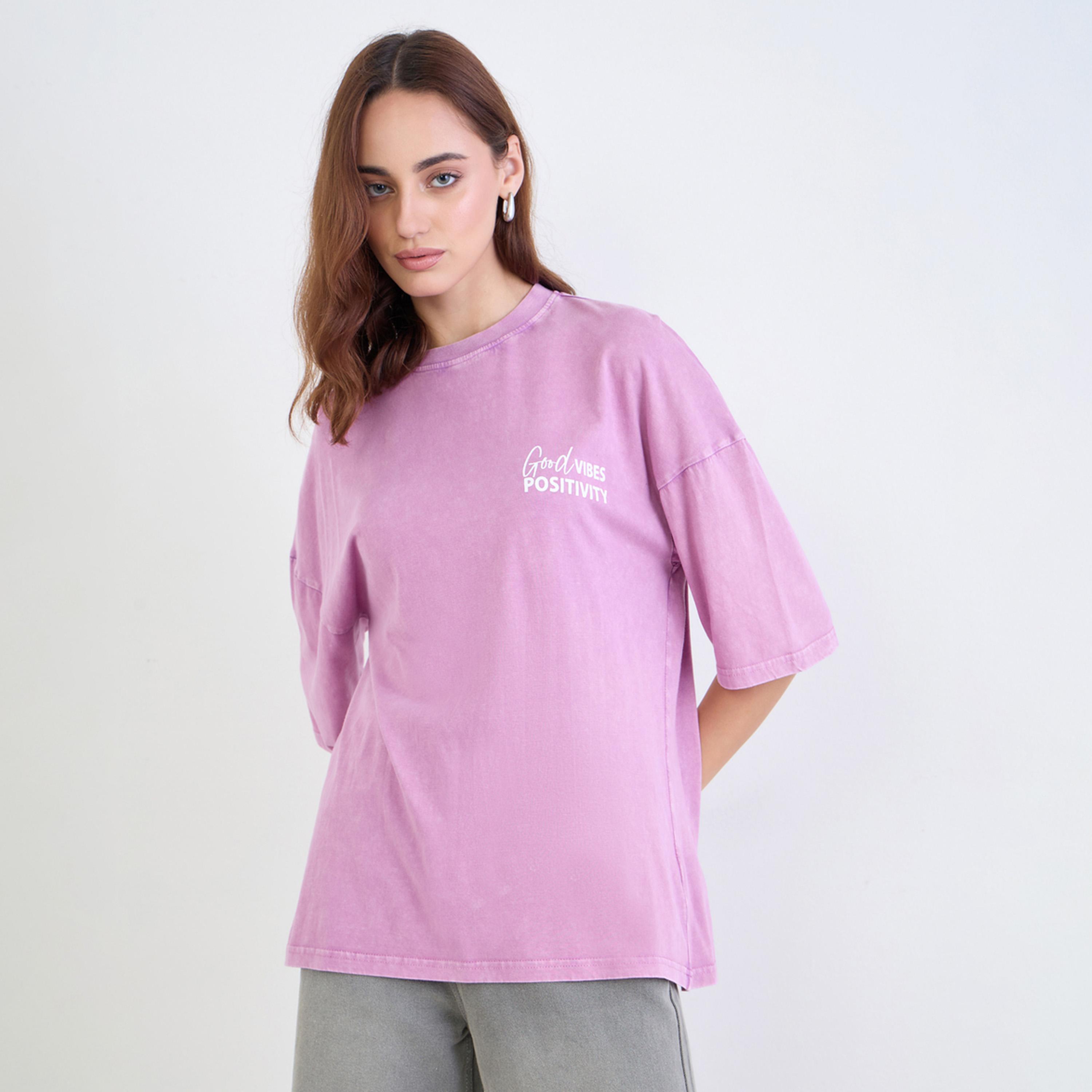 ستايلي - تي شيرت أرجواني حجم كبير طبعة شعار، قابل للغسل بالحامض-women-clothing-tshirts-image-1