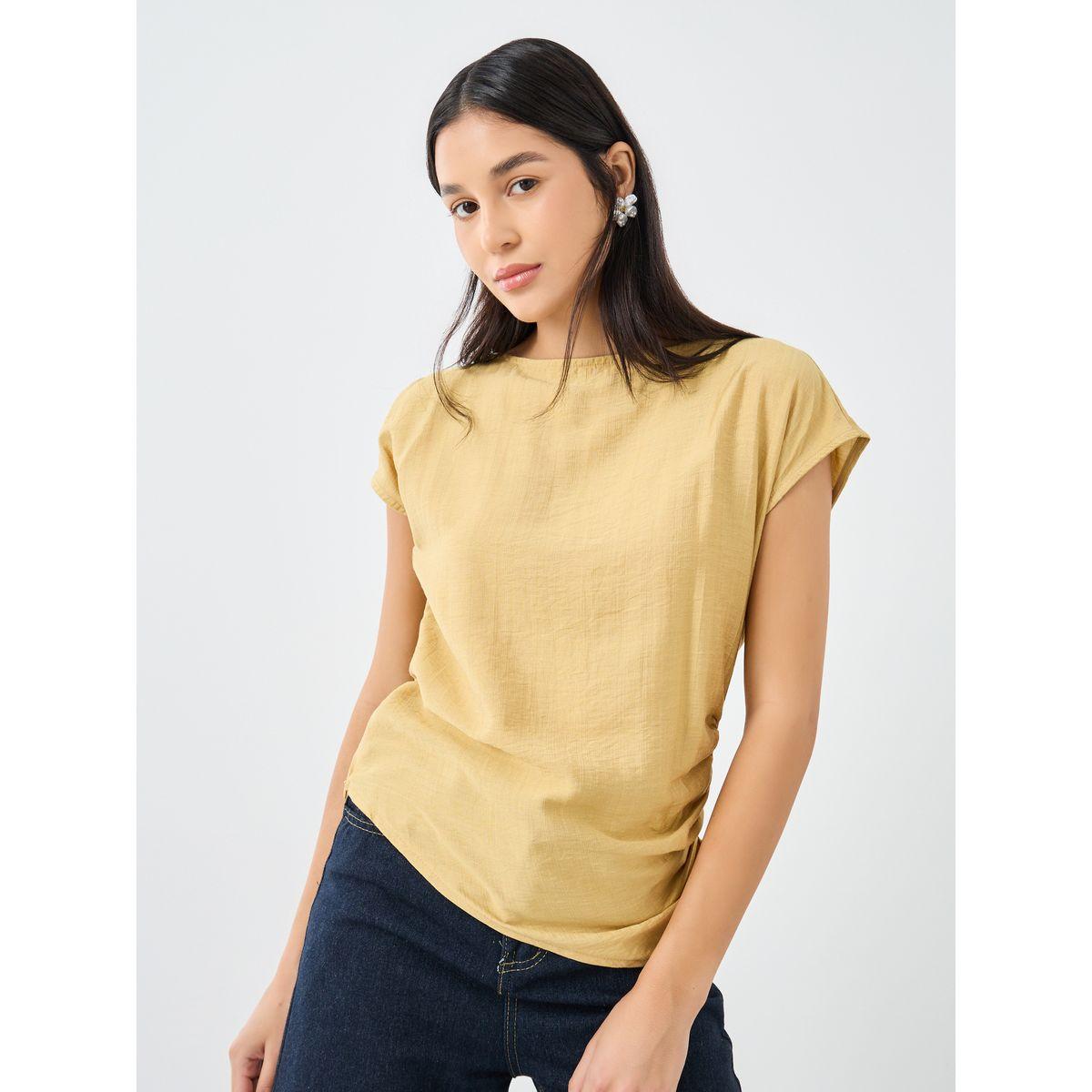 بلوزة بتفاصيل بارزة الملمس مع تفاصيل مزمومة-women-clothing-shirtsandblouses-blouses-image-1