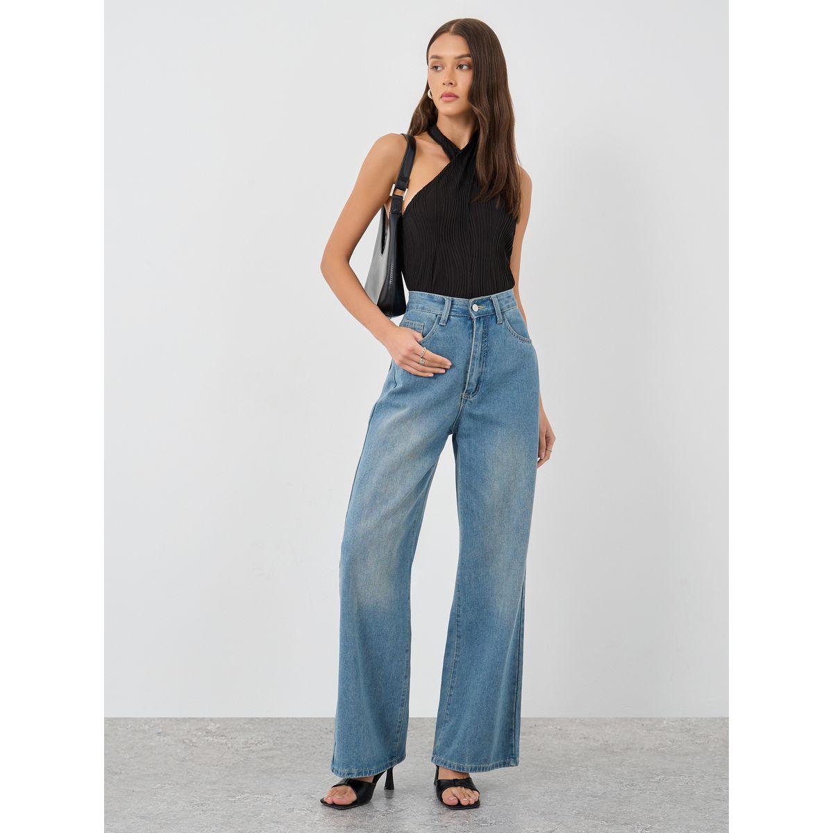 Styli Textured Halter Neck Knit Top-women-clothing-tshirts-image-3