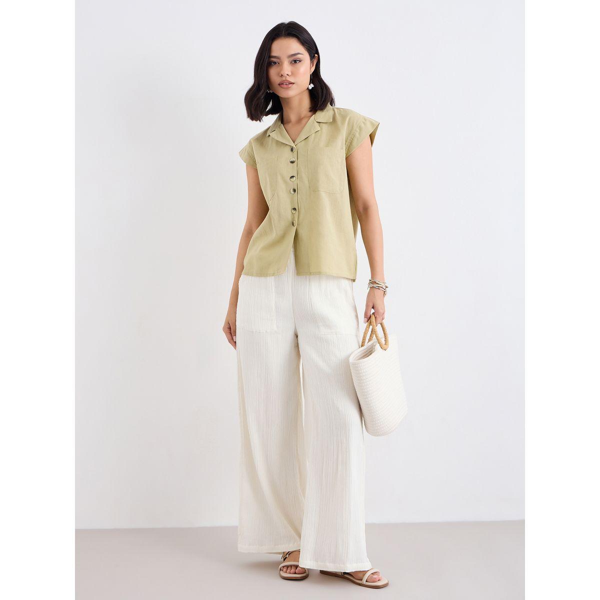 بلوزة بياقة ريزورت وأزرار-women-clothing-shirtsandblouses-shirts-image-1