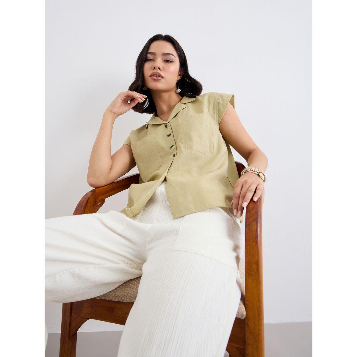 بلوزة بياقة ريزورت وأزرار-women-clothing-shirtsandblouses-shirts-image-5