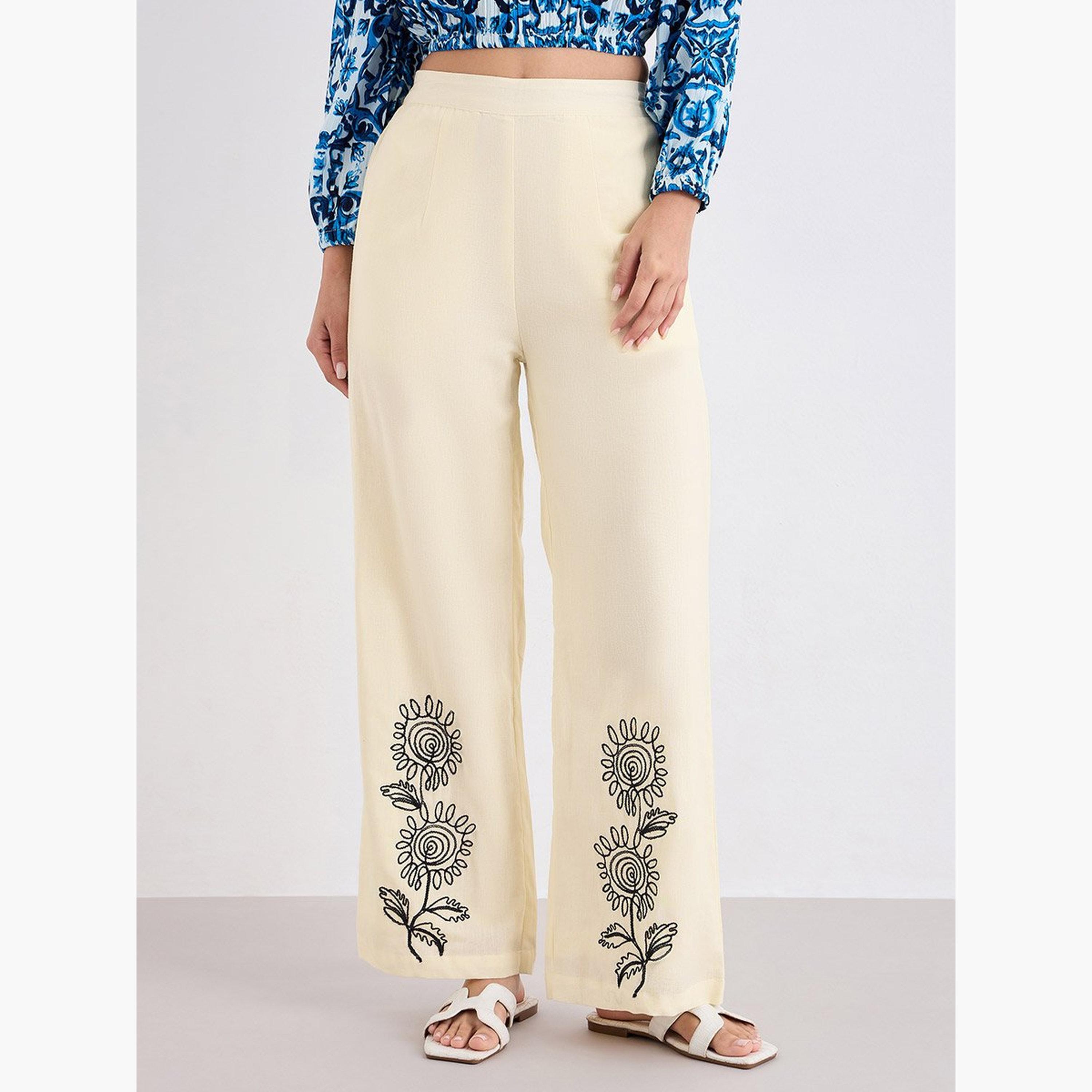 ستايلي - بنطال كريمي واسع الساق مع تفاصيل تطريز-women-clothing-bottoms-trousers-image-1