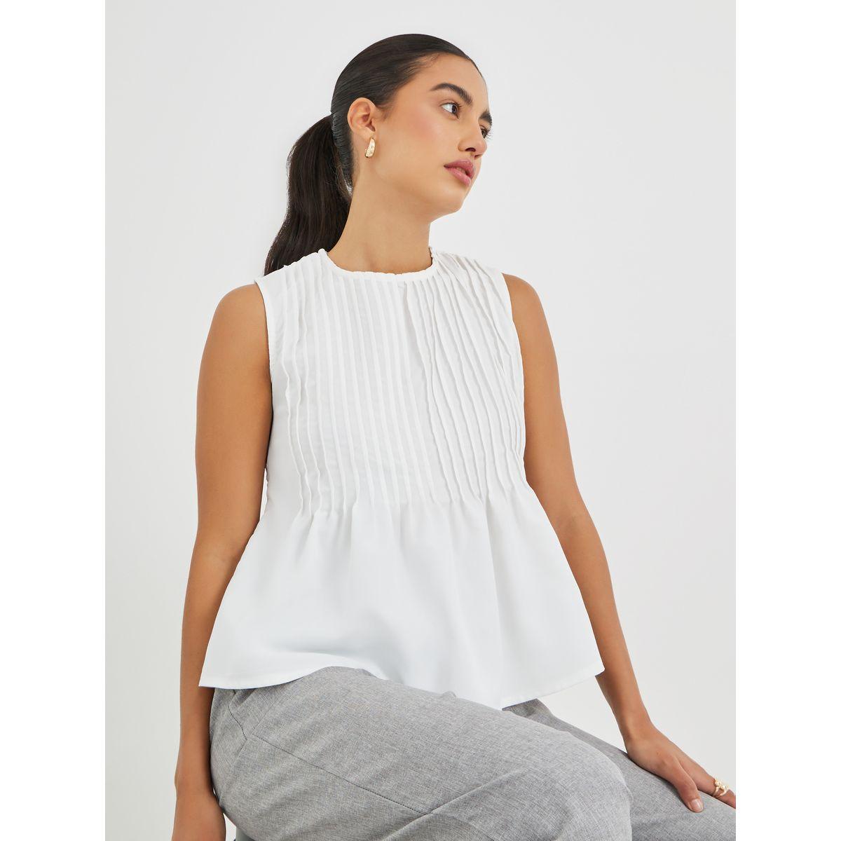 بلوزة بيبلوم بكسرات وتفاصيل كشكش-women-clothing-shirtsandblouses-blouses-image-1