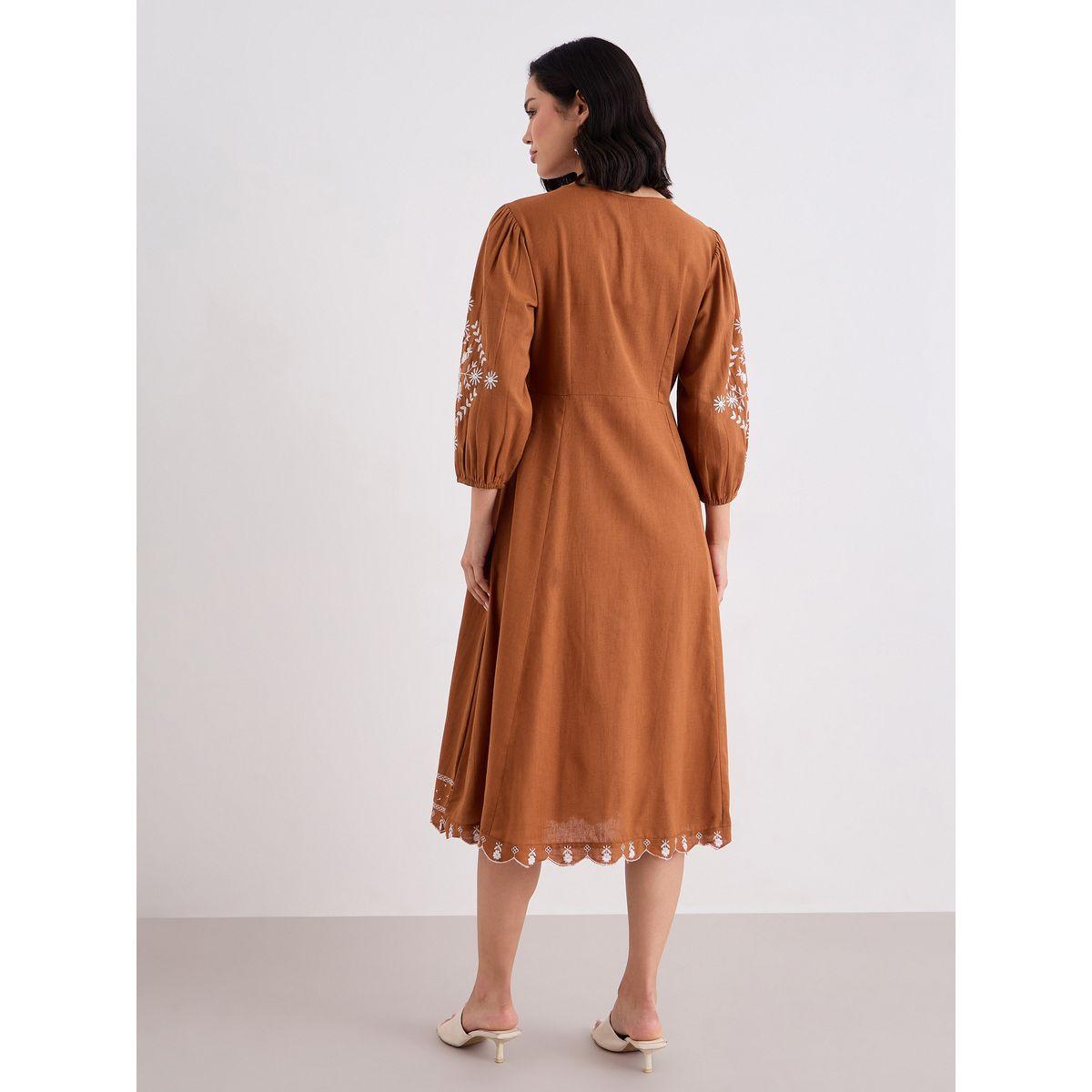 فستان ميدي بحافة واسعة وتفاصيل مُطرّزة مع أكمام بالون-women-clothing-dresses-image-4