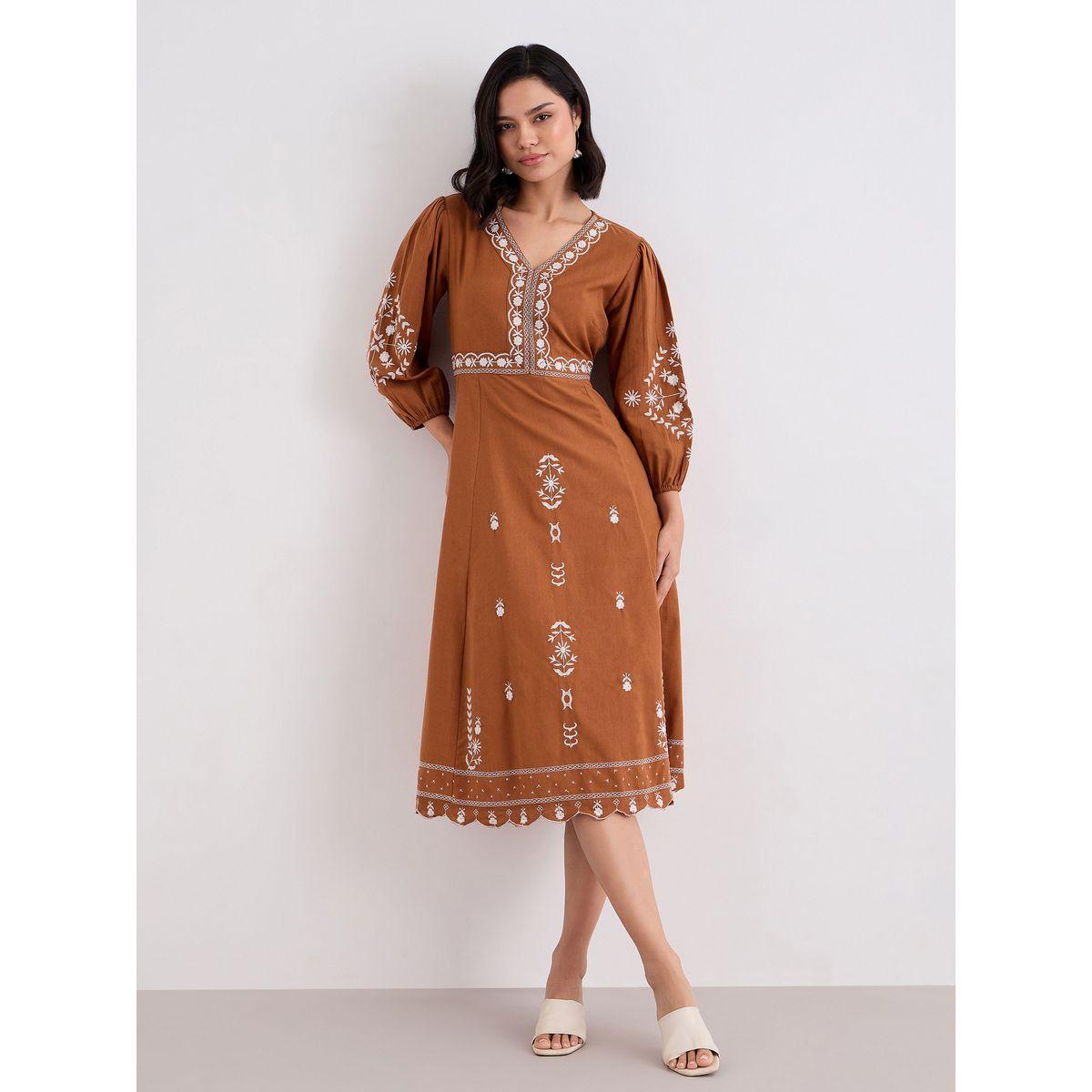 فستان ميدي بحافة واسعة وتفاصيل مُطرّزة مع أكمام بالون-women-clothing-dresses-image-5