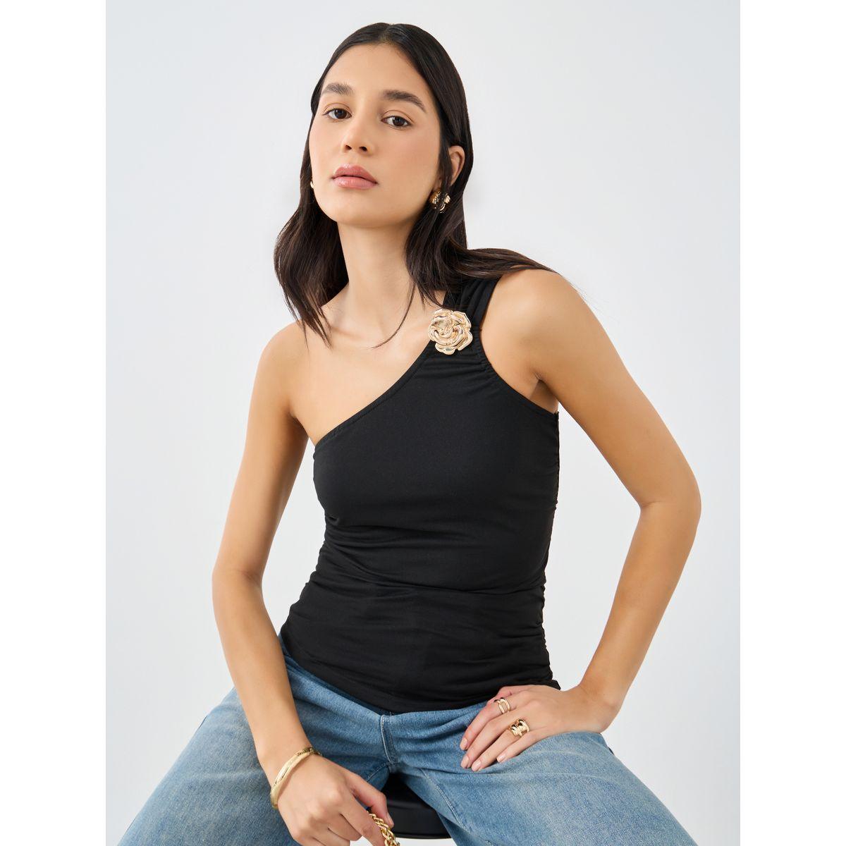 Styli Brooch Decor One Shoulder Fitted Top-women-clothing-shirtsandblouses-blouses-image-1