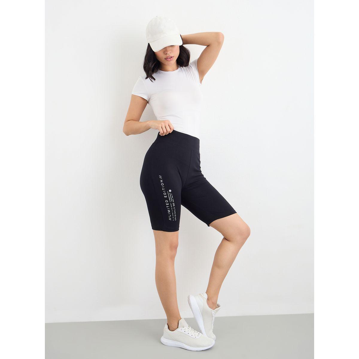 شورت بتفاصيل طبعة كتابة-women-clothing-shorts-image-1