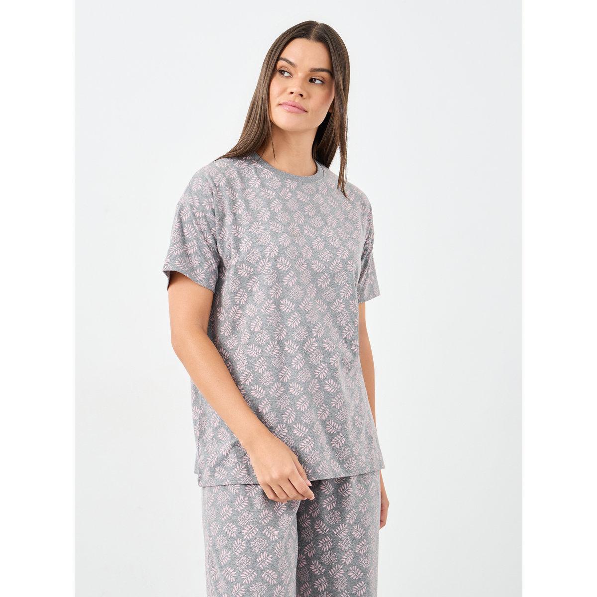 Styli Leaf Print Dropped Shoulder Cotton T-Shirt and Pyjama Set-women-clothing-nightwear-pyjamas-longsets-image-2