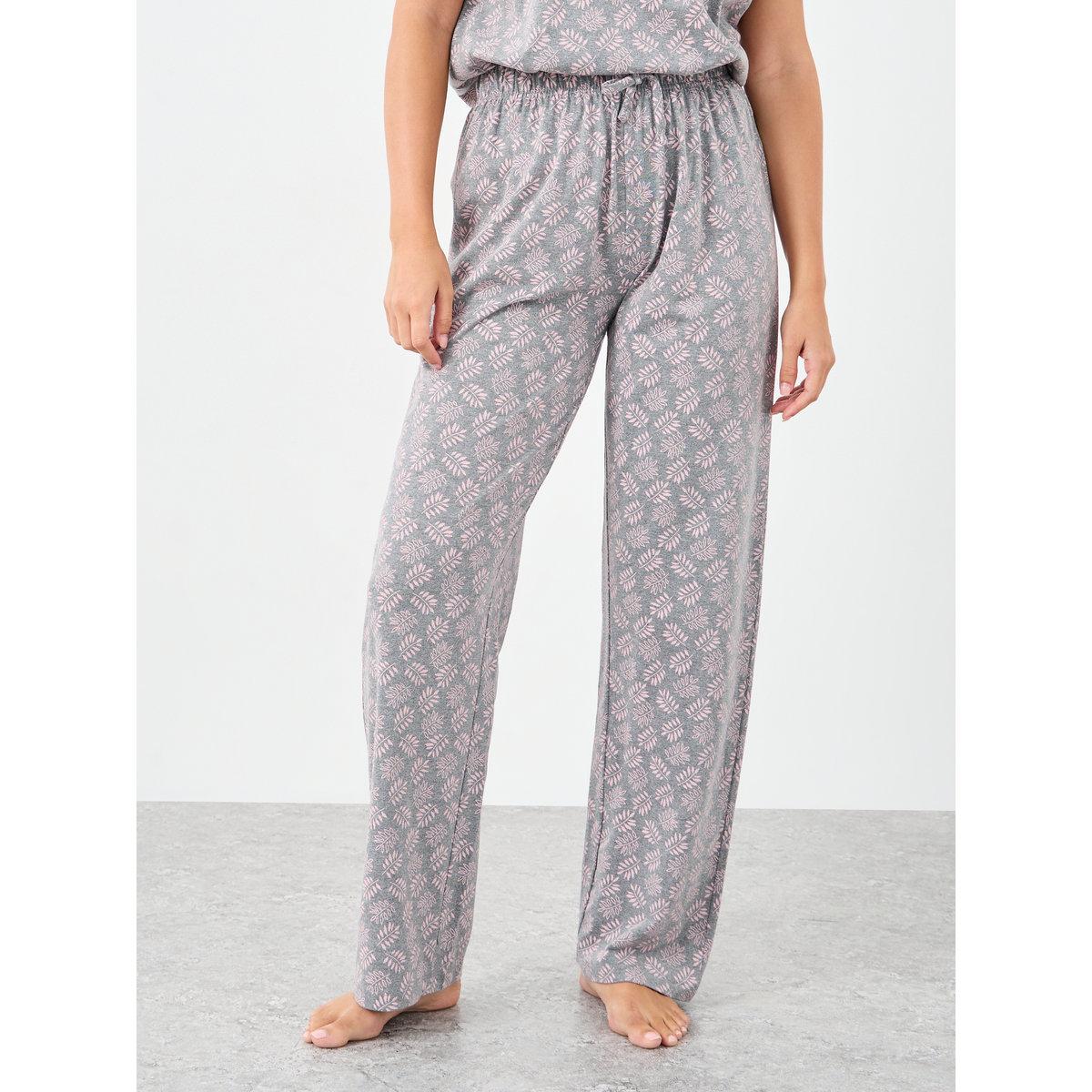 Styli Leaf Print Dropped Shoulder Cotton T-Shirt and Pyjama Set-women-clothing-nightwear-pyjamas-longsets-image-6