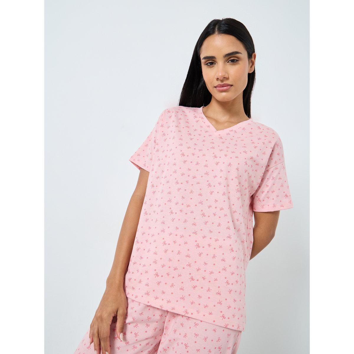 Styli Cotton Bow Star Print V Neck T-Shirt and Pyjama Set-women-clothing-nightwear-pyjamas-longsets-image-2