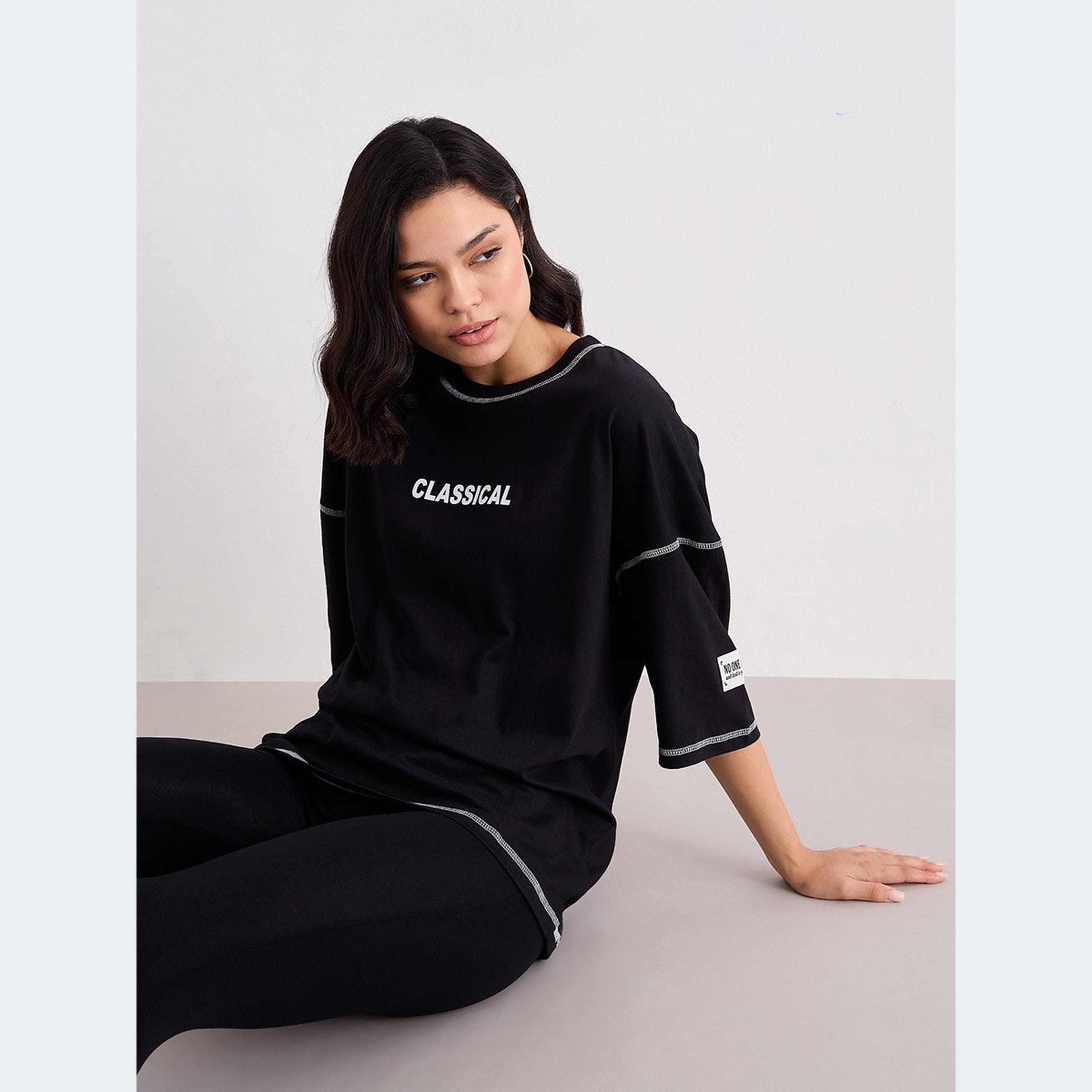ستايلي - تي شيرت وبنطال ضيق بحياكة أوفرلوك مقاس كبير للنساء أسود-women-clothing-coordsets-image-5