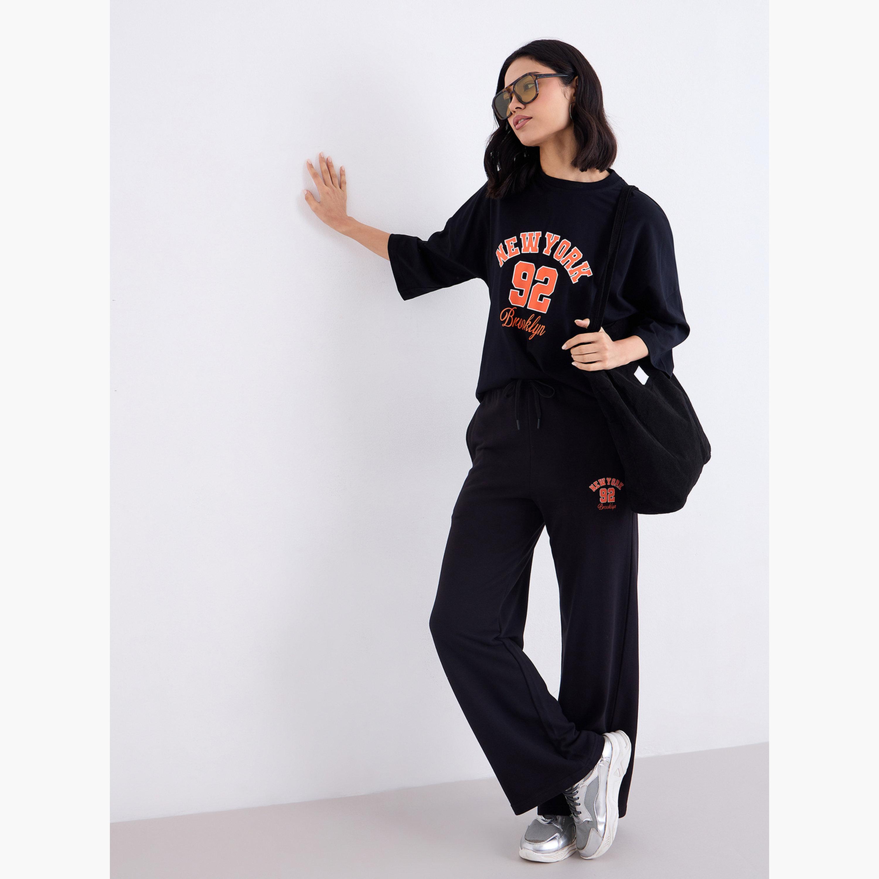 Styli Black Oversized Graphic T-Shirt and Joggers Co-Ords-women-clothing-coordsets-image-2