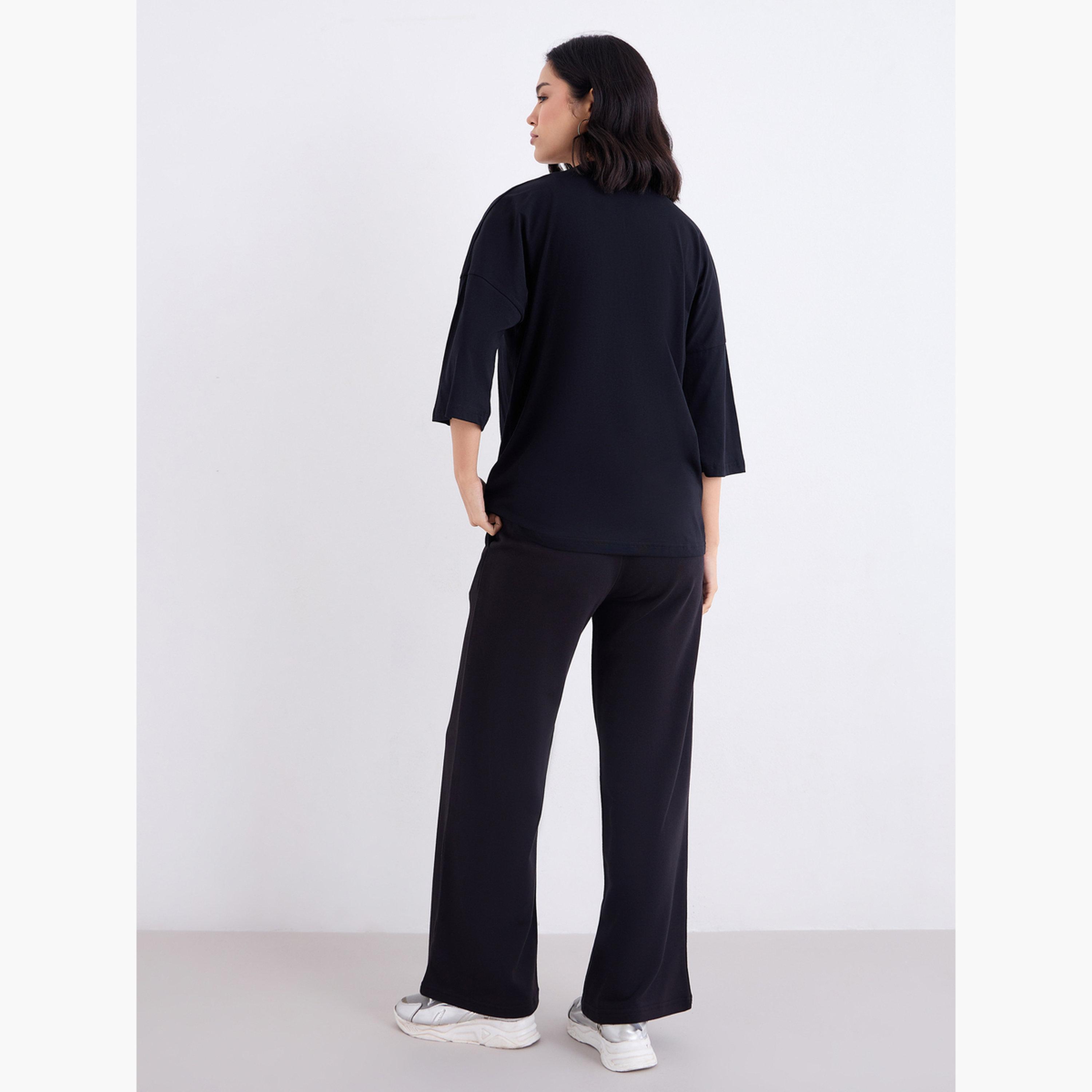 Styli Black Oversized Graphic T-Shirt and Joggers Co-Ords-women-clothing-coordsets-image-5