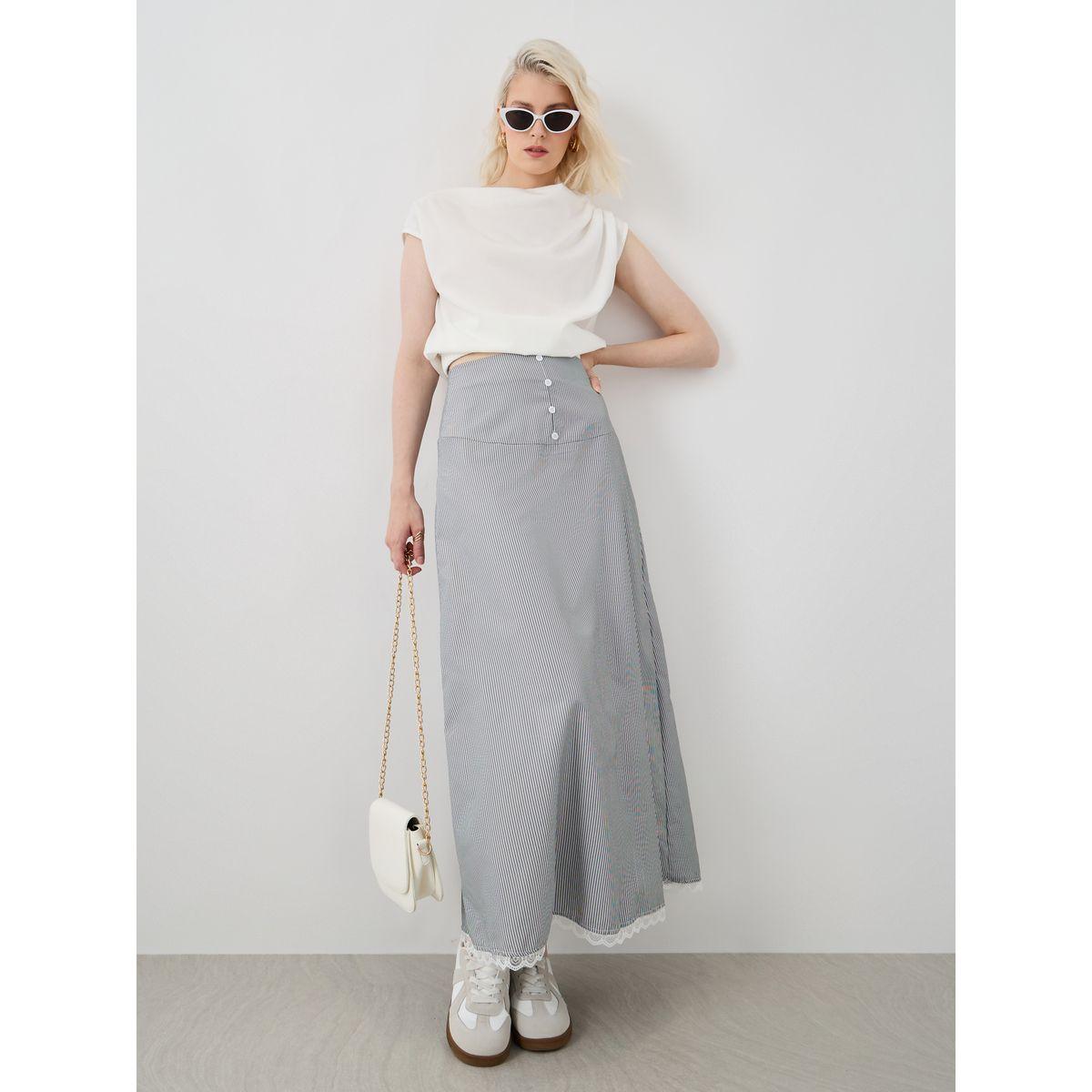 Styli Solid Regular Fit Pleated Top-women-clothing-shirtsandblouses-blouses-image-2
