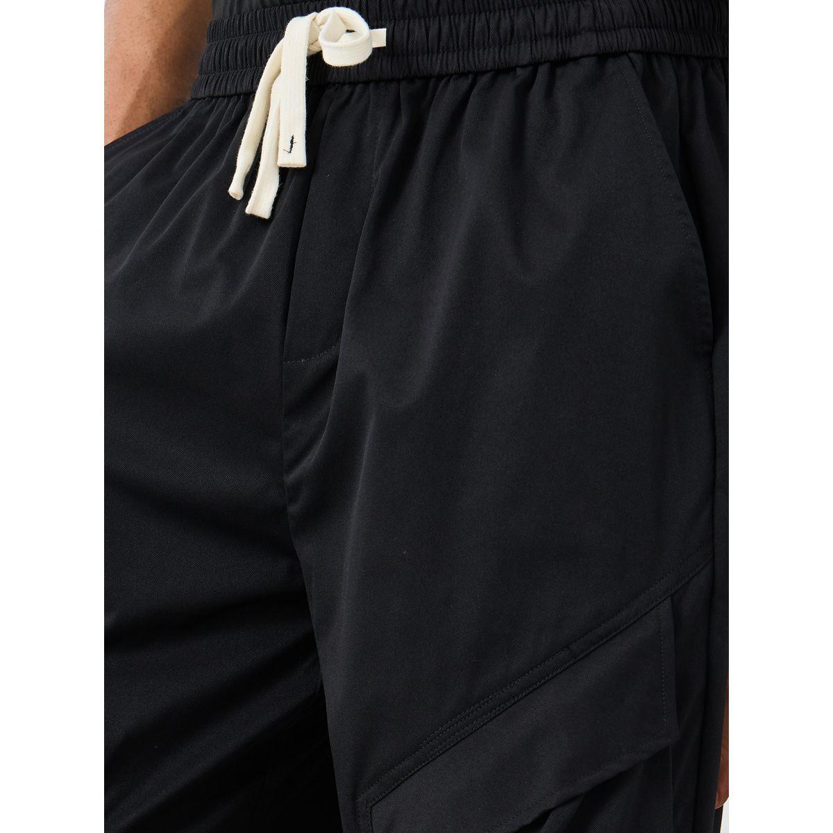 جوغر كارجو فضفاض مع أربطة مُتباينة-men-clothing-bottoms-joggers-image-3