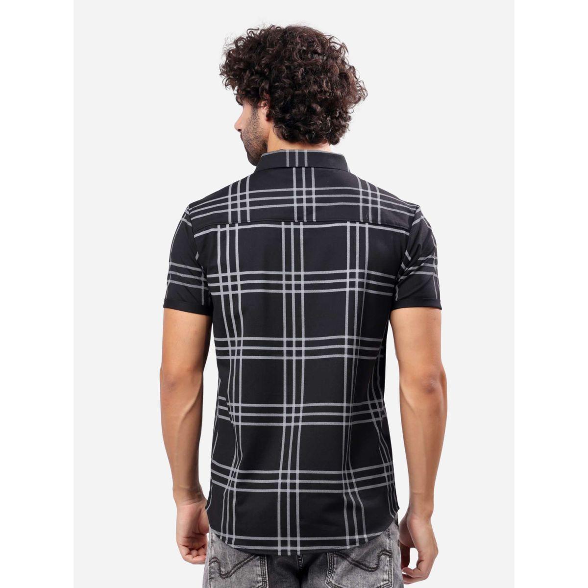 قميص بطبعة مربعات وأكمام قصيرة-men-clothing-shirts-image-3