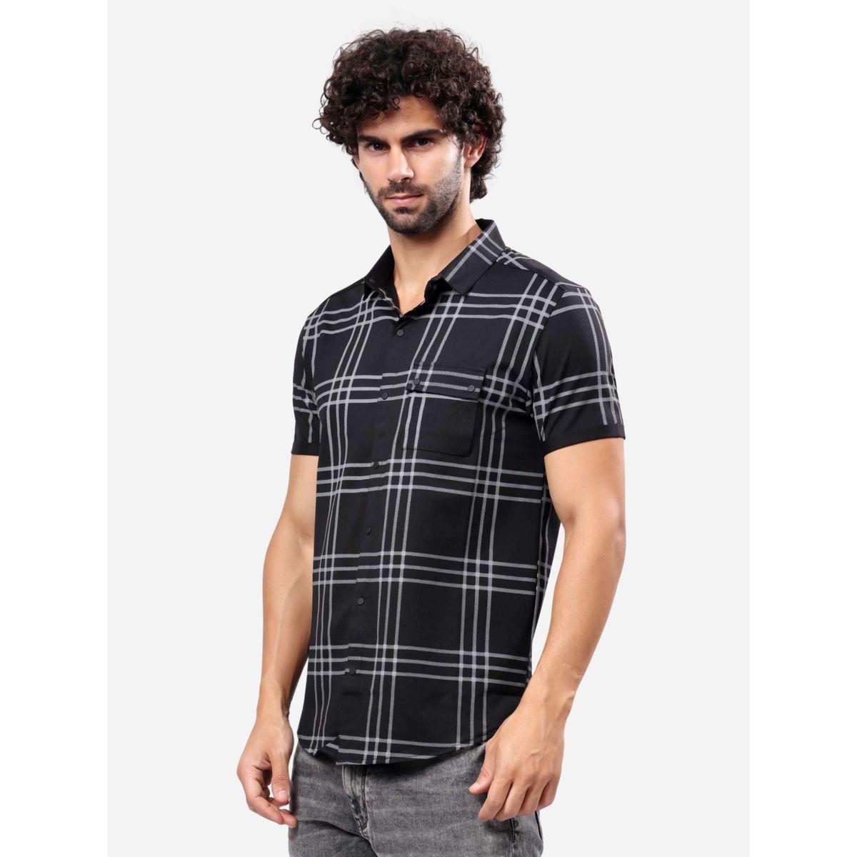 قميص بطبعة مربعات وأكمام قصيرة-men-clothing-shirts-image-5