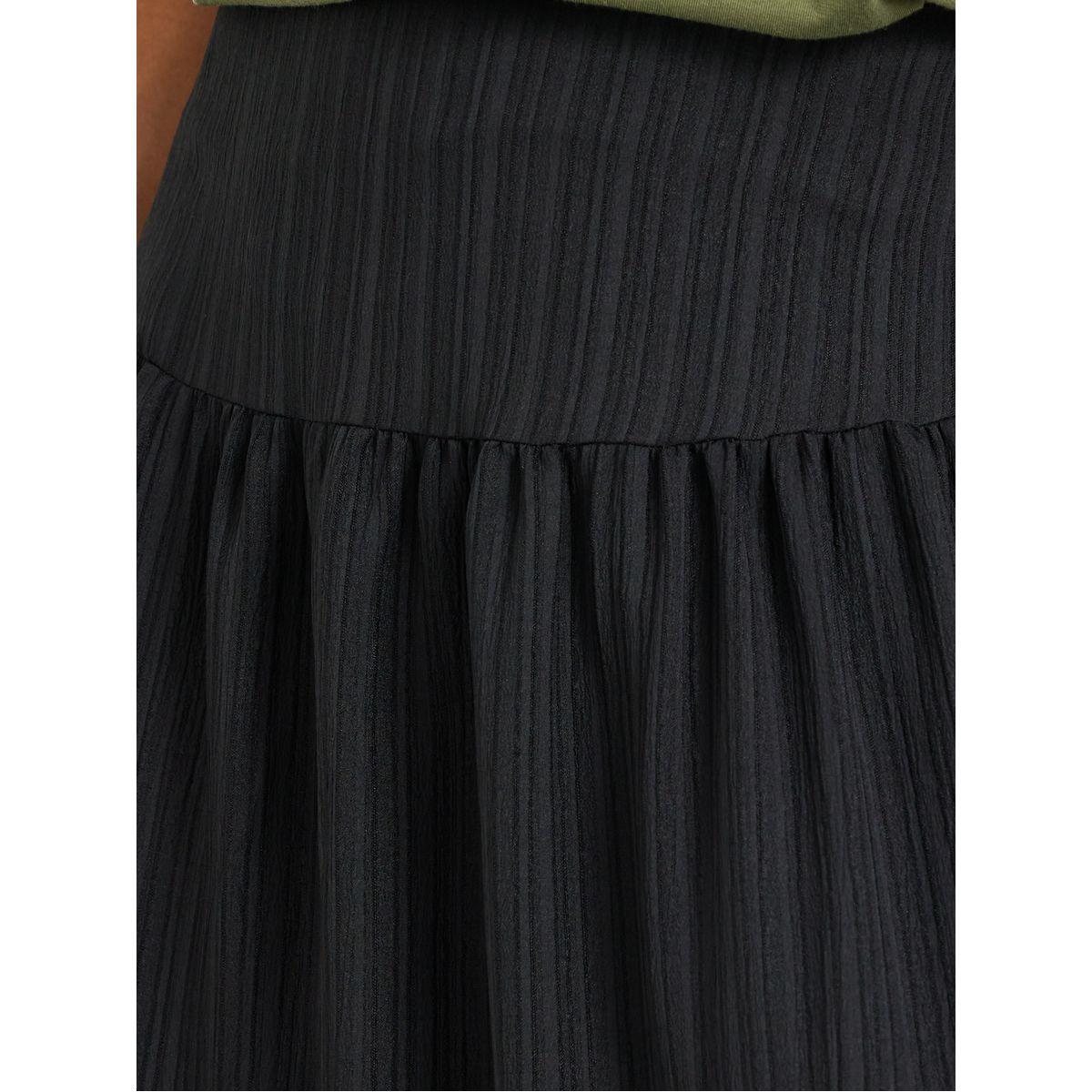 Styli Textured High Rise Tiered Maxi Skirt-women-clothing-bottoms-skirts-image-3
