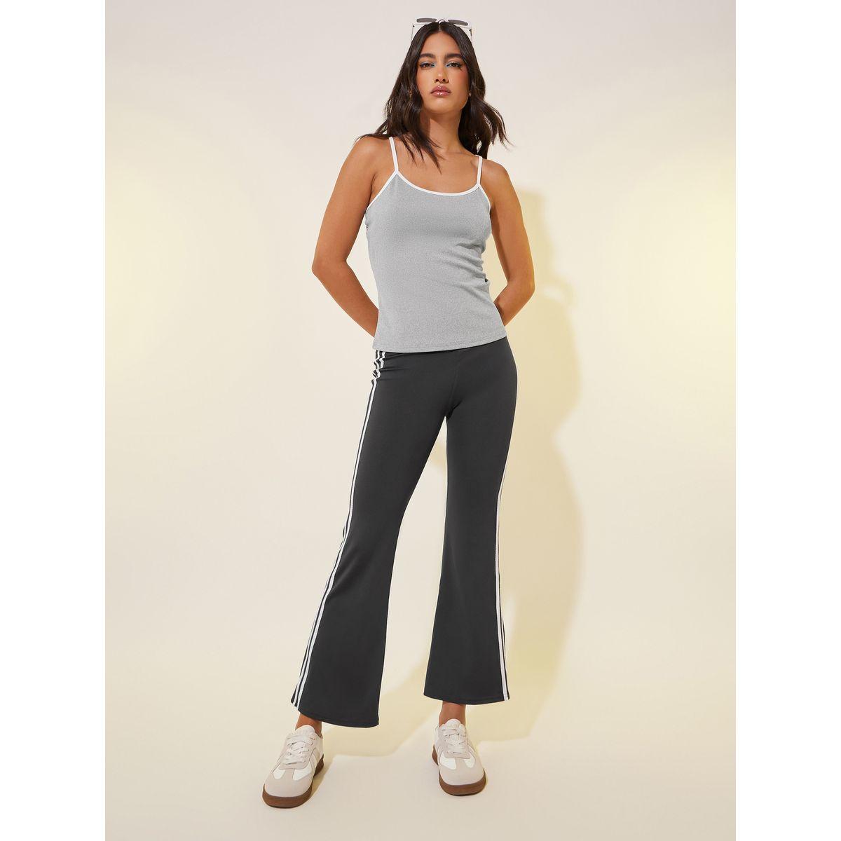 Styli Solid Ribbed Contrast Trim Cami Top-women-clothing-tshirts-image-2