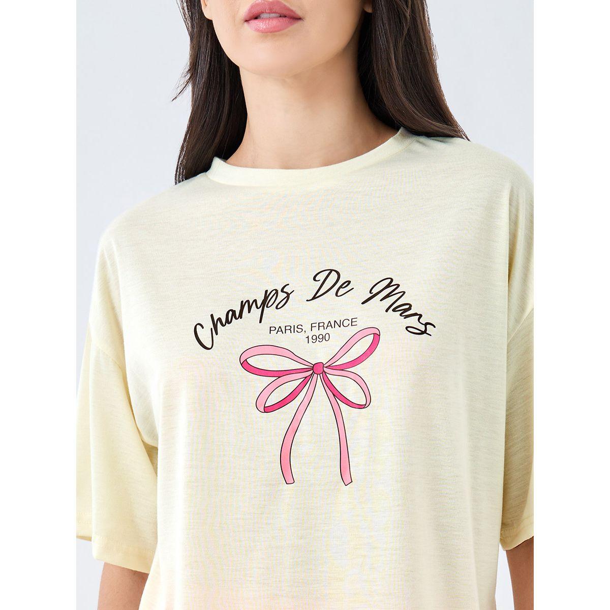 Styli Paris Bow Graphic Drop Shoulder T-Shirt and Pyjama Set-women-clothing-nightwear-pyjamas-longsets-image-4