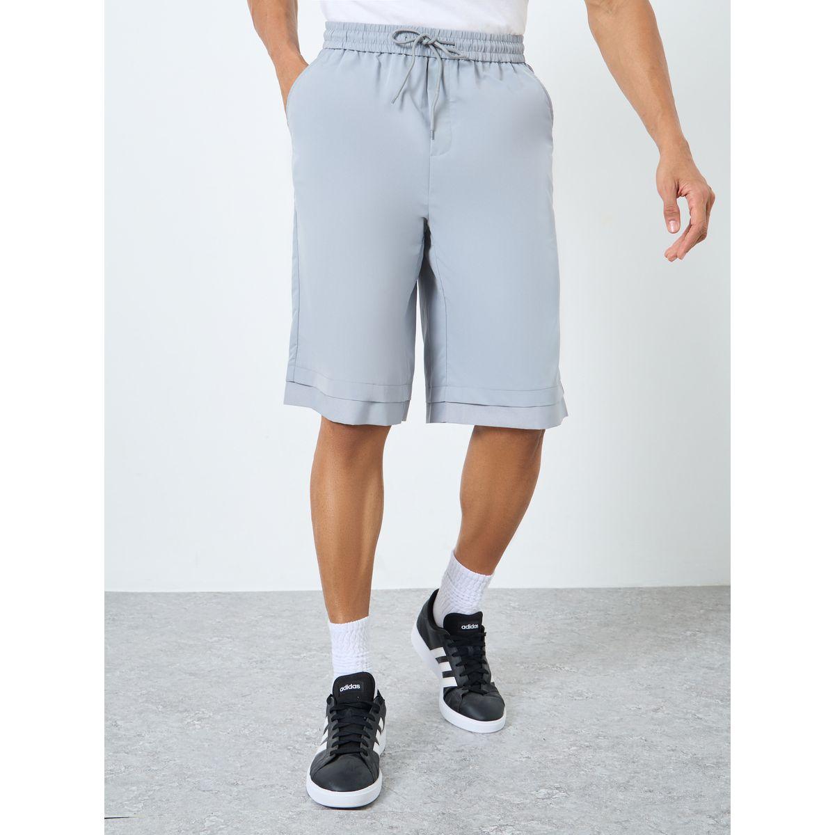 Styli Men Grey Oversized Solid Shorts with Drawstring-men-clothing-bottoms-shorts-image-1