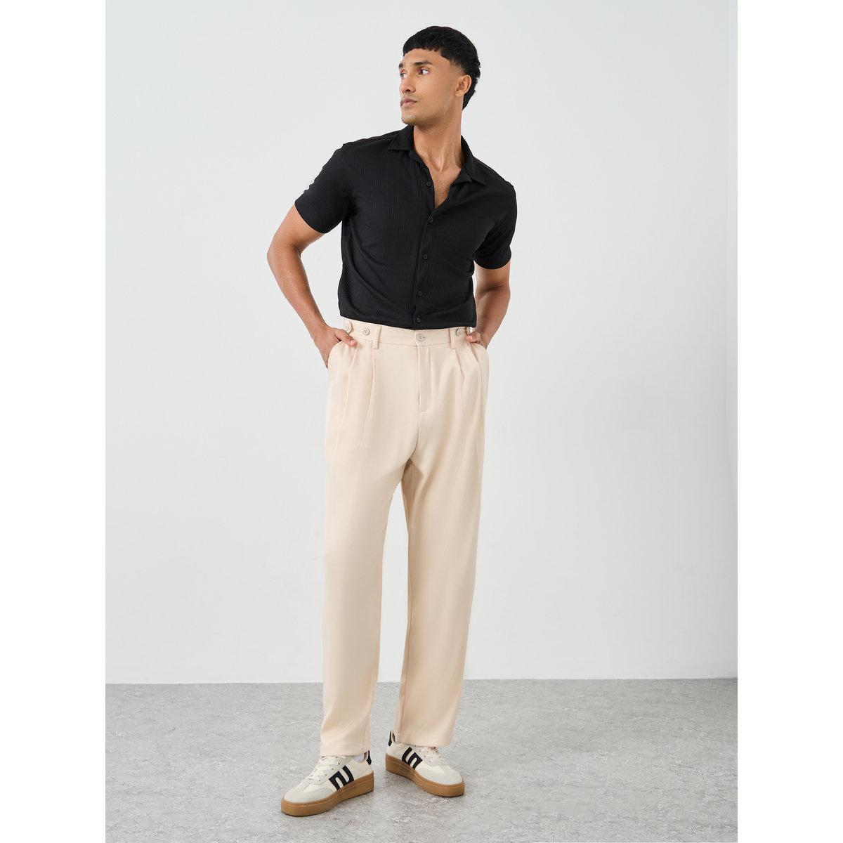 بنطال فضفاض بتفاصيل كسرات-men-clothing-bottoms-trousersandchinos-trousers-image-2