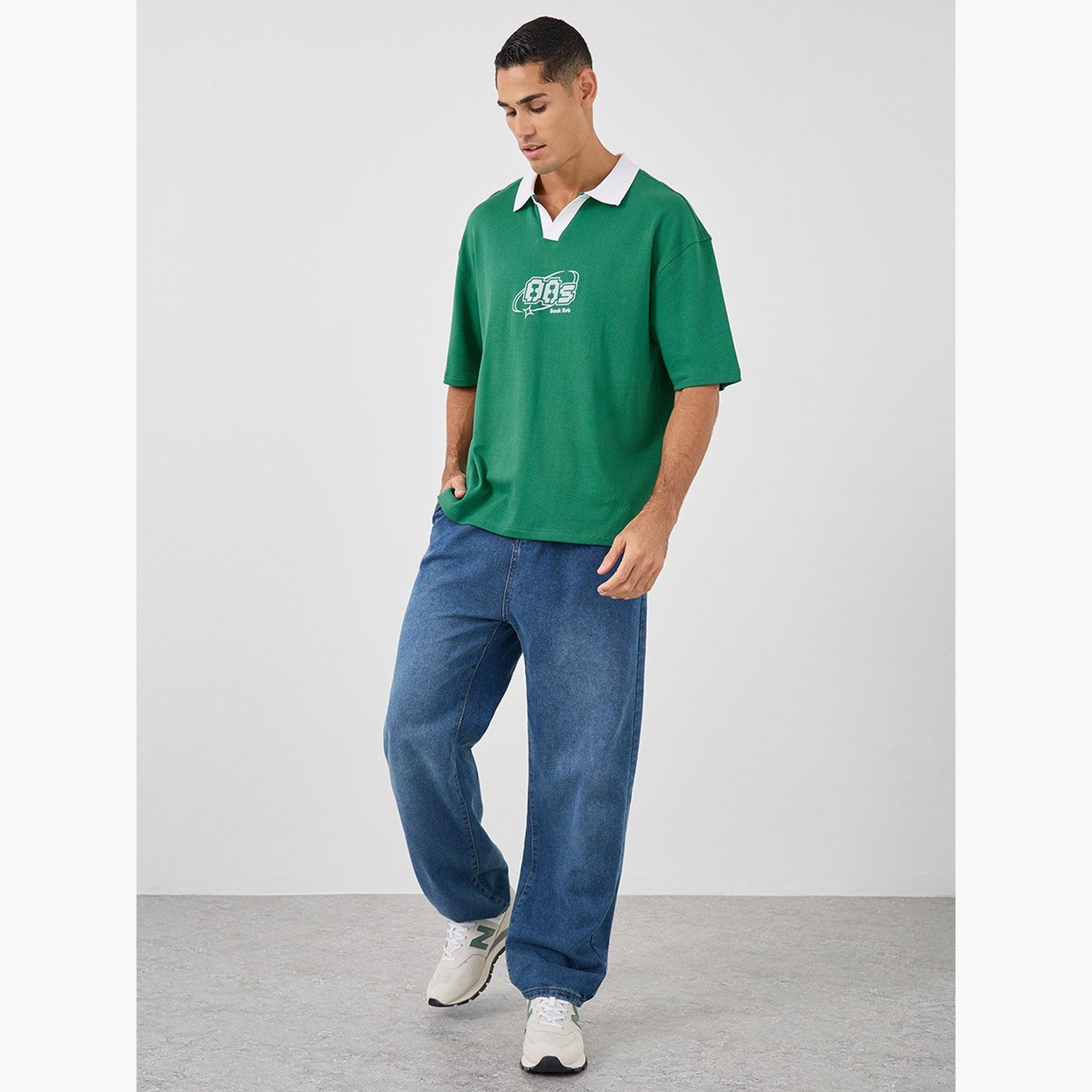 ستايلي - تي شيرت بولو للرجال مقاس كبير بطبعة جرافيكية لون أخضر-men-clothing-sportswearandactivewear-tshirtsandpolos-image-2