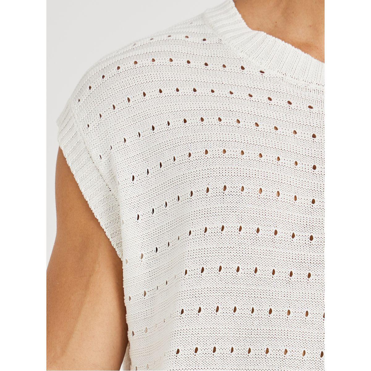 Styli Relaxed Fit Crochet Knit T-Shirt and Short Co-Ords-men-clothing-coordsets-image-3