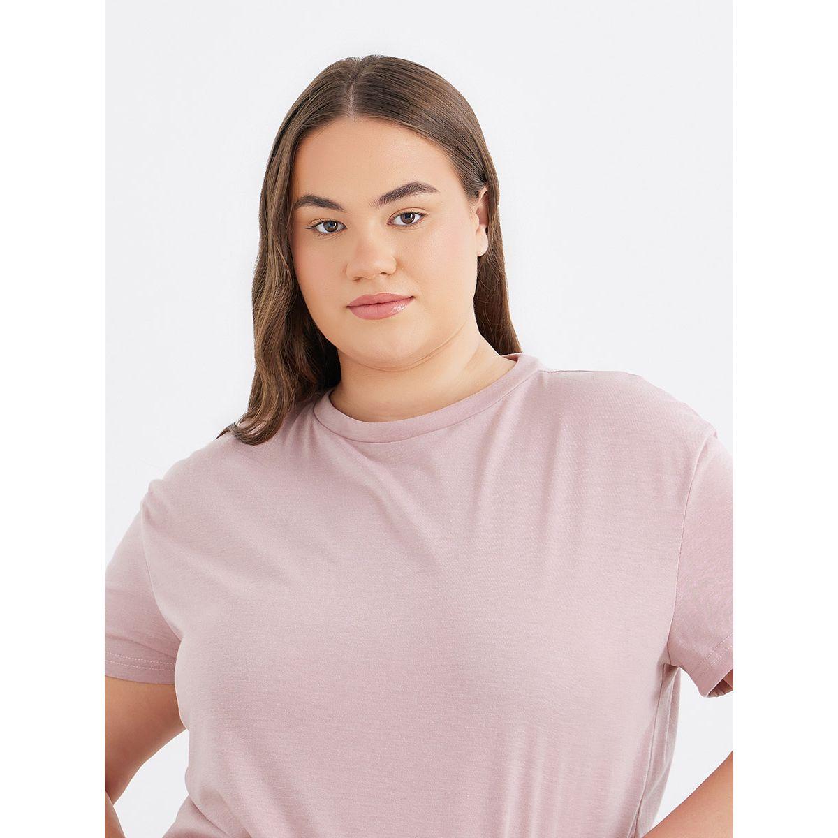 Styli Plus Summer Back Graphic T-Shirt and Slogan Cuffed Pyjama Set-women-clothing-nightwear-pyjamas-longsets-image-5