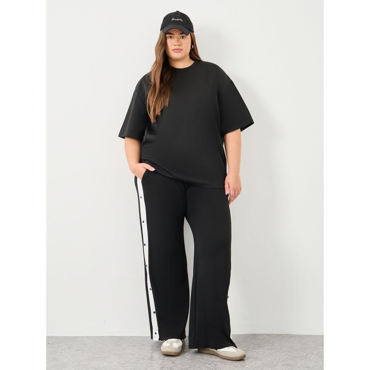 جوغر بقصة أرجل واسعة بمقاس كبير-women-clothing-plussize-joggers-image-1
