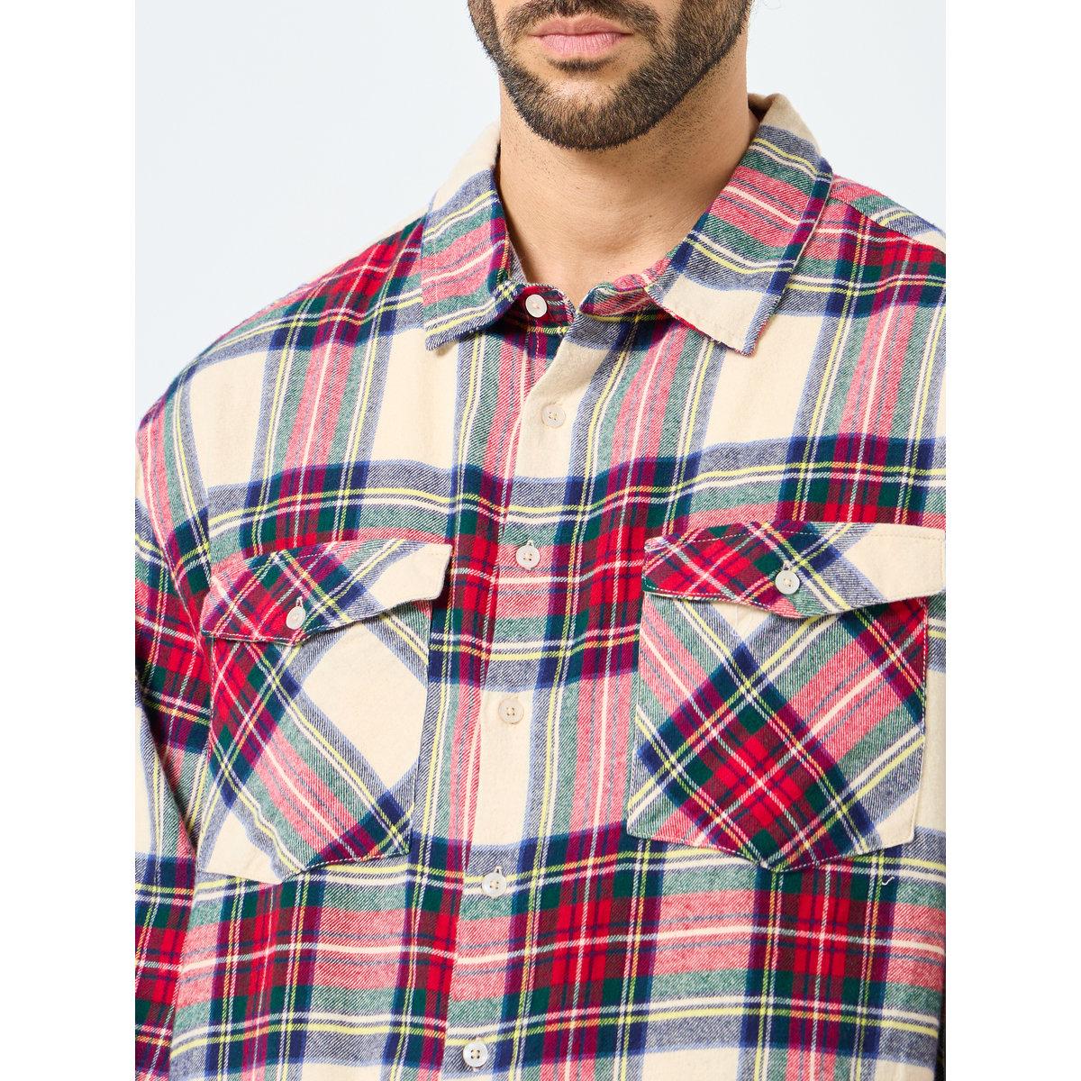 قميص بقصة بوكسي مطبع بمربعات مع جيب بطية إغلاق-men-clothing-shirts-image-4