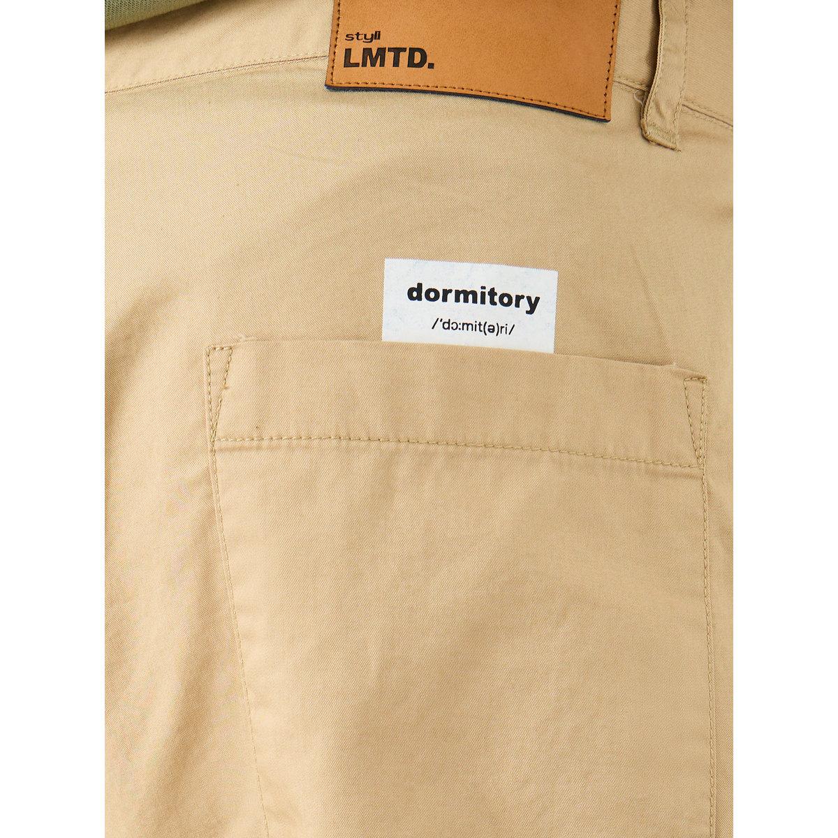Styli Men Oversized Trousers with Turn-Up Detail Hem-men-clothing-bottoms-trousersandchinos-trousers-image-4
