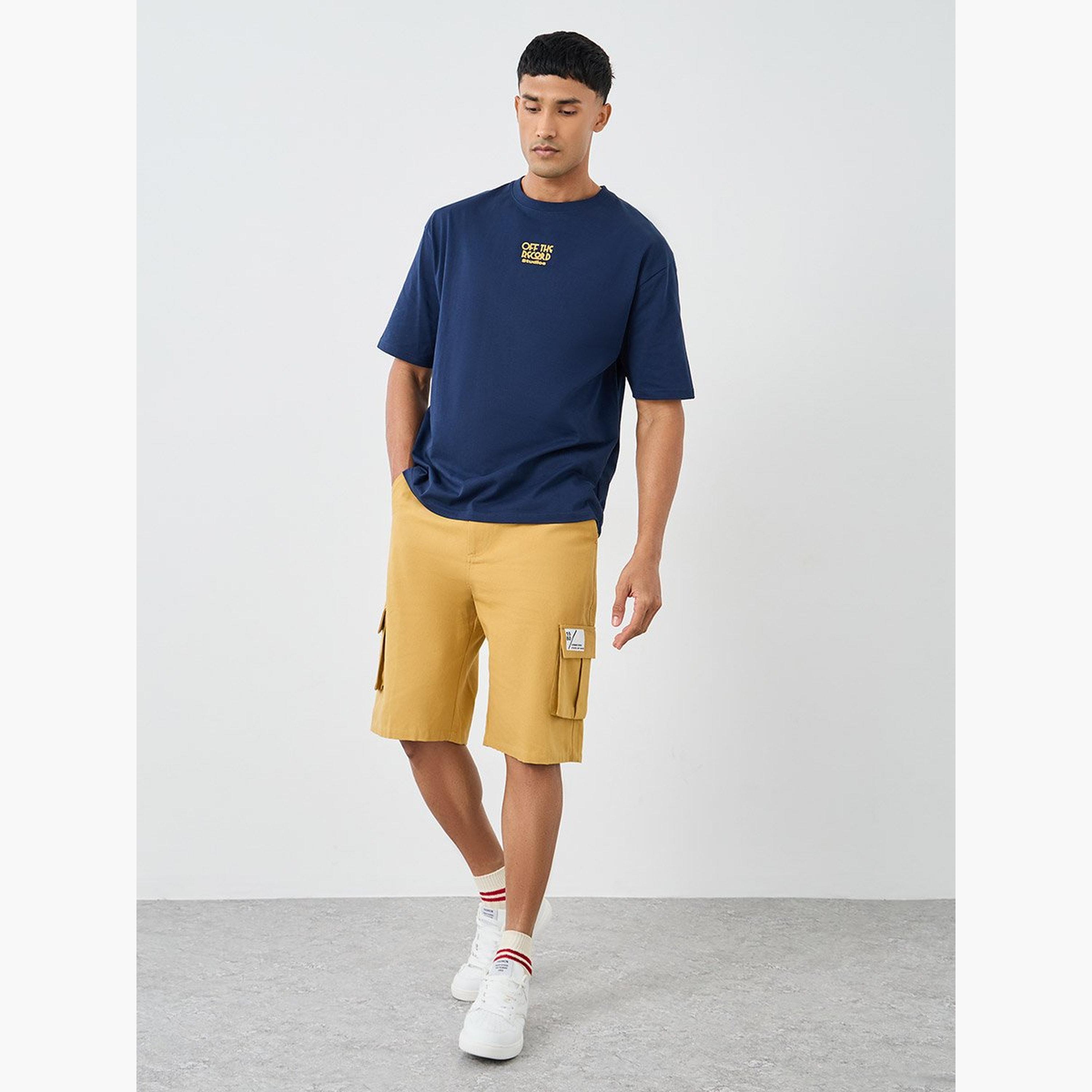 Styli Oversized Cargo Shorts with Patch Detail-men-clothing-bottoms-shorts-image-2