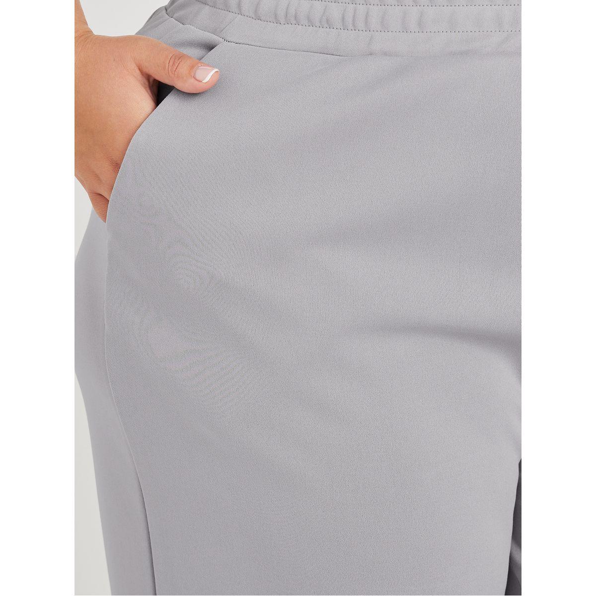 Styli Plus Size Solid Wide Leg Joggers-women-clothing-bottoms-joggers-image-3