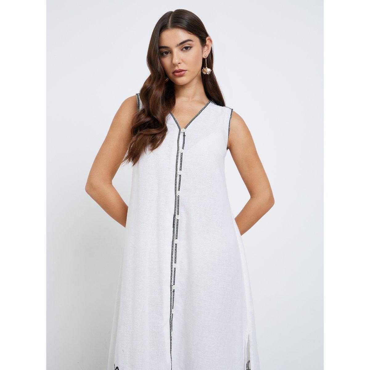 Styli Embroidered White Sleeveless Midi Dress-women-clothing-dresses-image-3