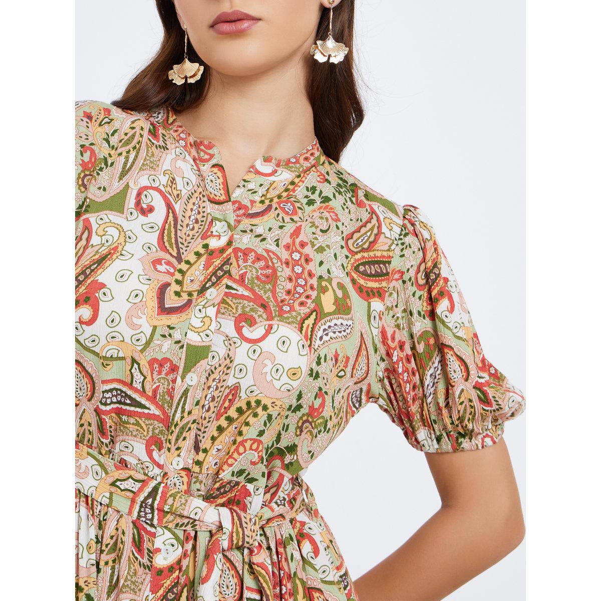 فستان طويل بطبعة بيزلي وتفاصيل كسرات-women-clothing-dresses-image-3