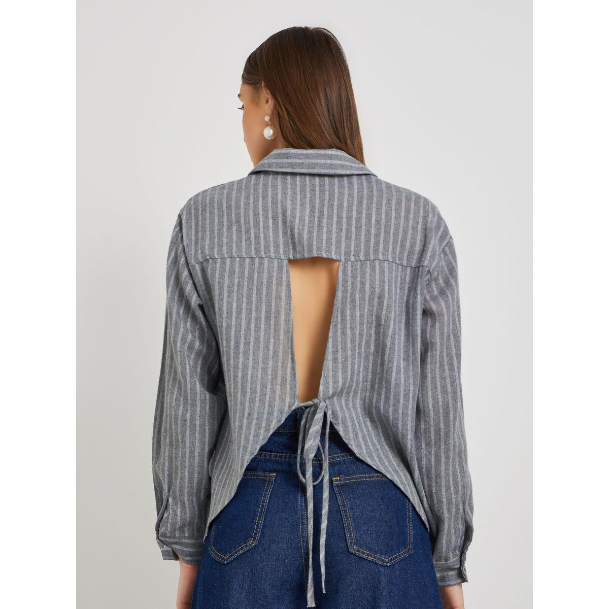 بلوزة مخططة بقصة عادية وياقة سبريد-women-clothing-shirtsandblouses-shirts-image-4