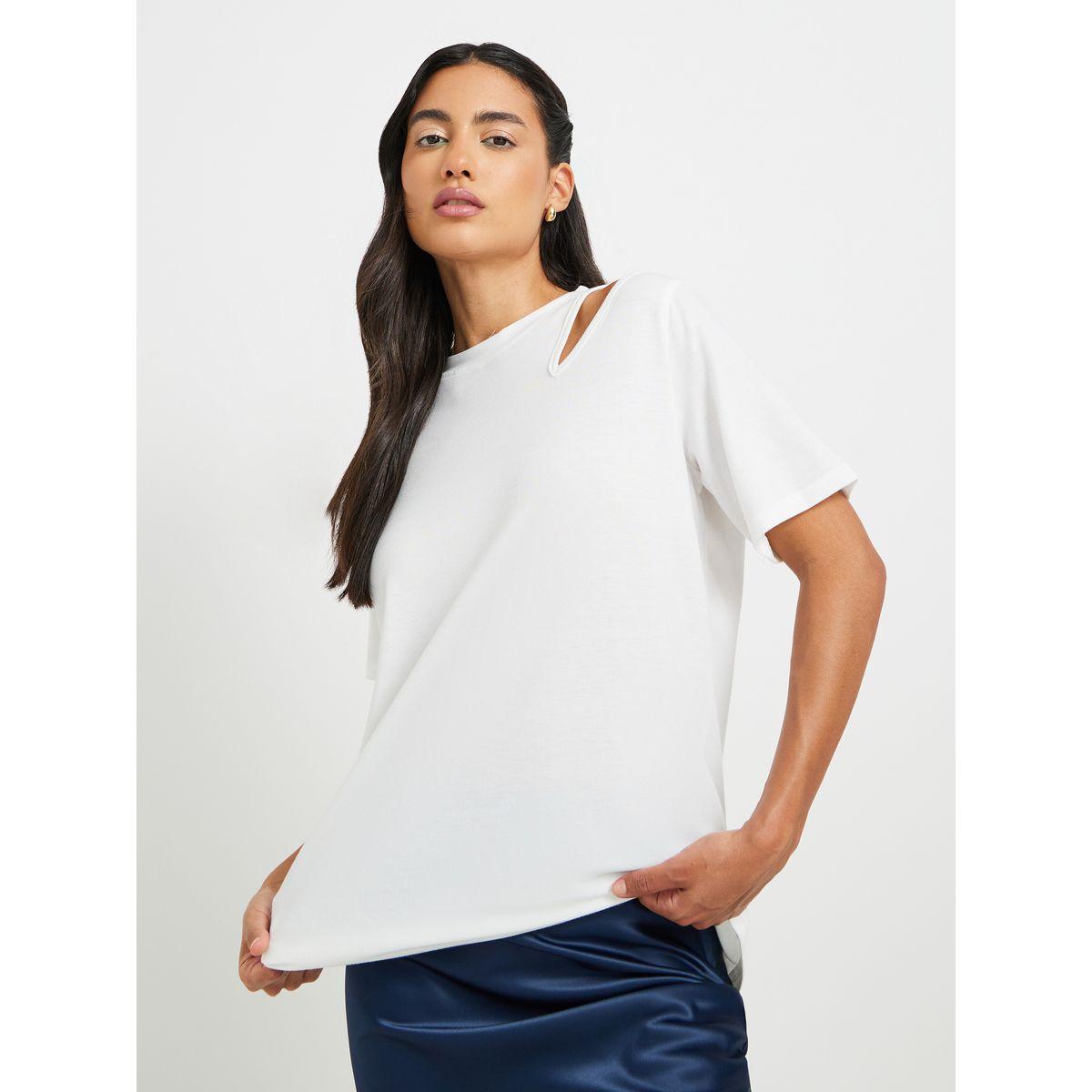 تيشيرت فضفاض سادة بياقة دائرية وتفاصيل شق-women-clothing-tshirts-image-3