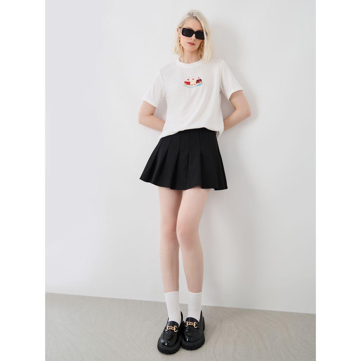 Styli Graphic Print Round Neck T-Shirt-women-clothing-tshirts-image-2