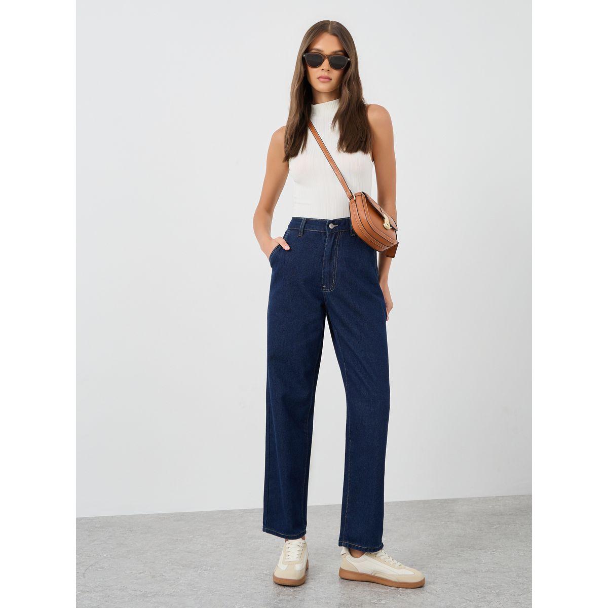 جينز سادة بقصة مستقيمة وخصر متوسط-women-clothing-bottoms-jeans-image-1