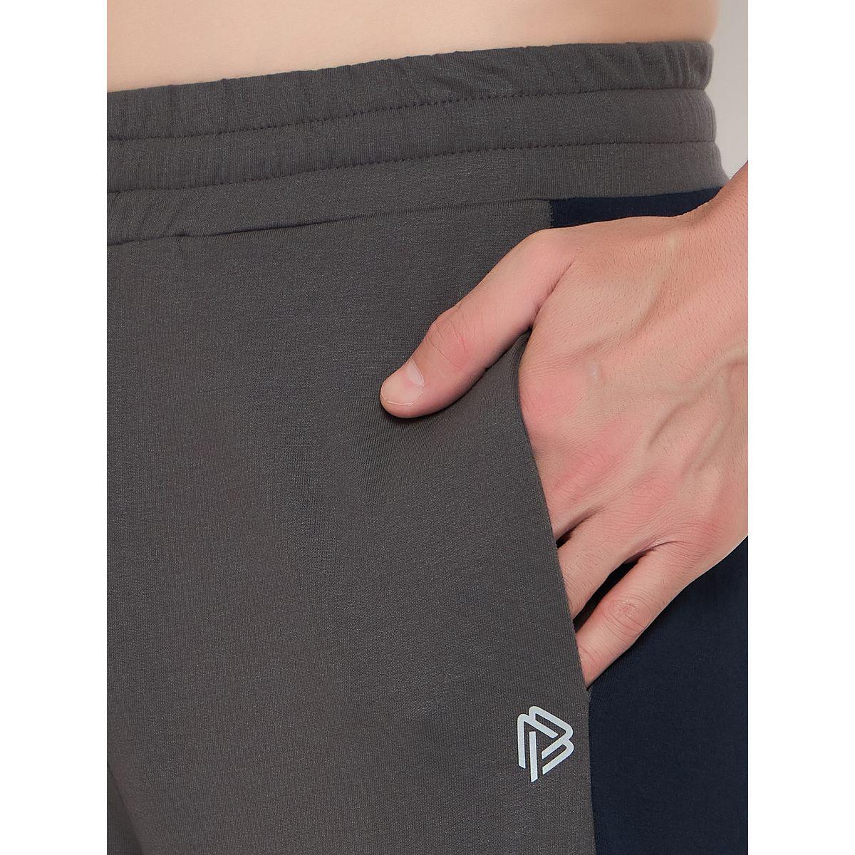 بنطال بيجاما بنمط كُتل الألوان وخصر مطاطي-men-clothing-sportswearandactivewear-bottoms-image-6