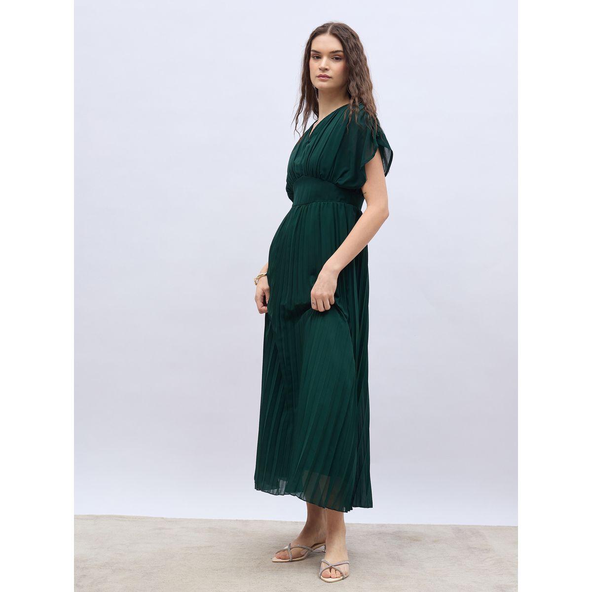 Styli Solid Ruched Extended Sleeves Pleated A-Line Maxi Dress-women-clothing-dresses-image-3