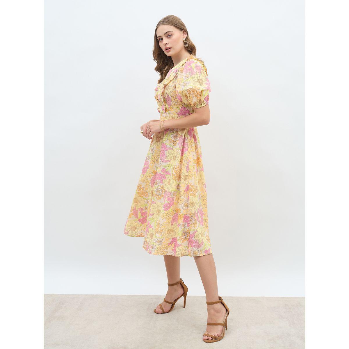 فستان ميدي مطبع بالكامل بزهور مع كشكش-women-clothing-dresses-image-3