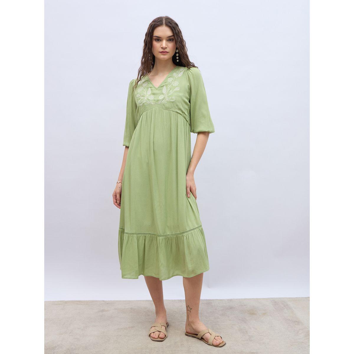 Styli Embroidered V Neck A-Line Midi Dress-women-clothing-dresses-image-2