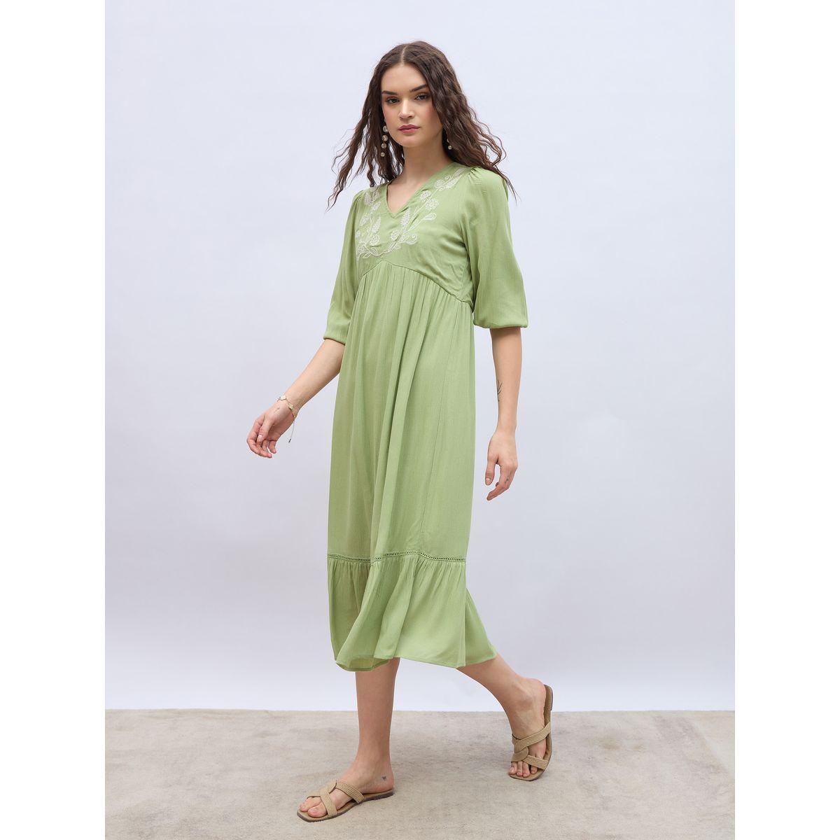 Styli Embroidered V Neck A-Line Midi Dress-women-clothing-dresses-image-3